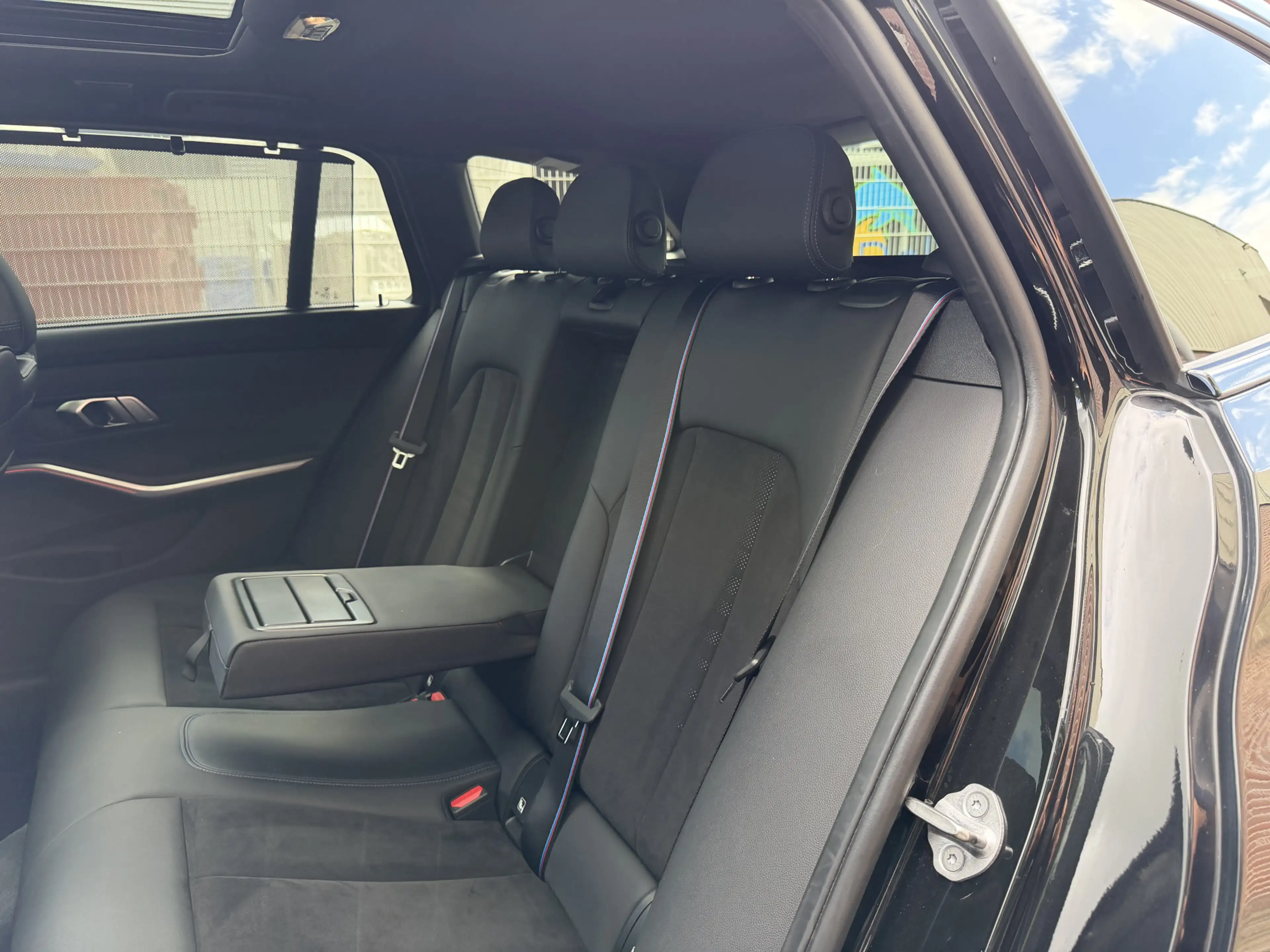 BMW 330 3-serie Touring 330e xDrive M-Sport | Facelift | P — photo 29