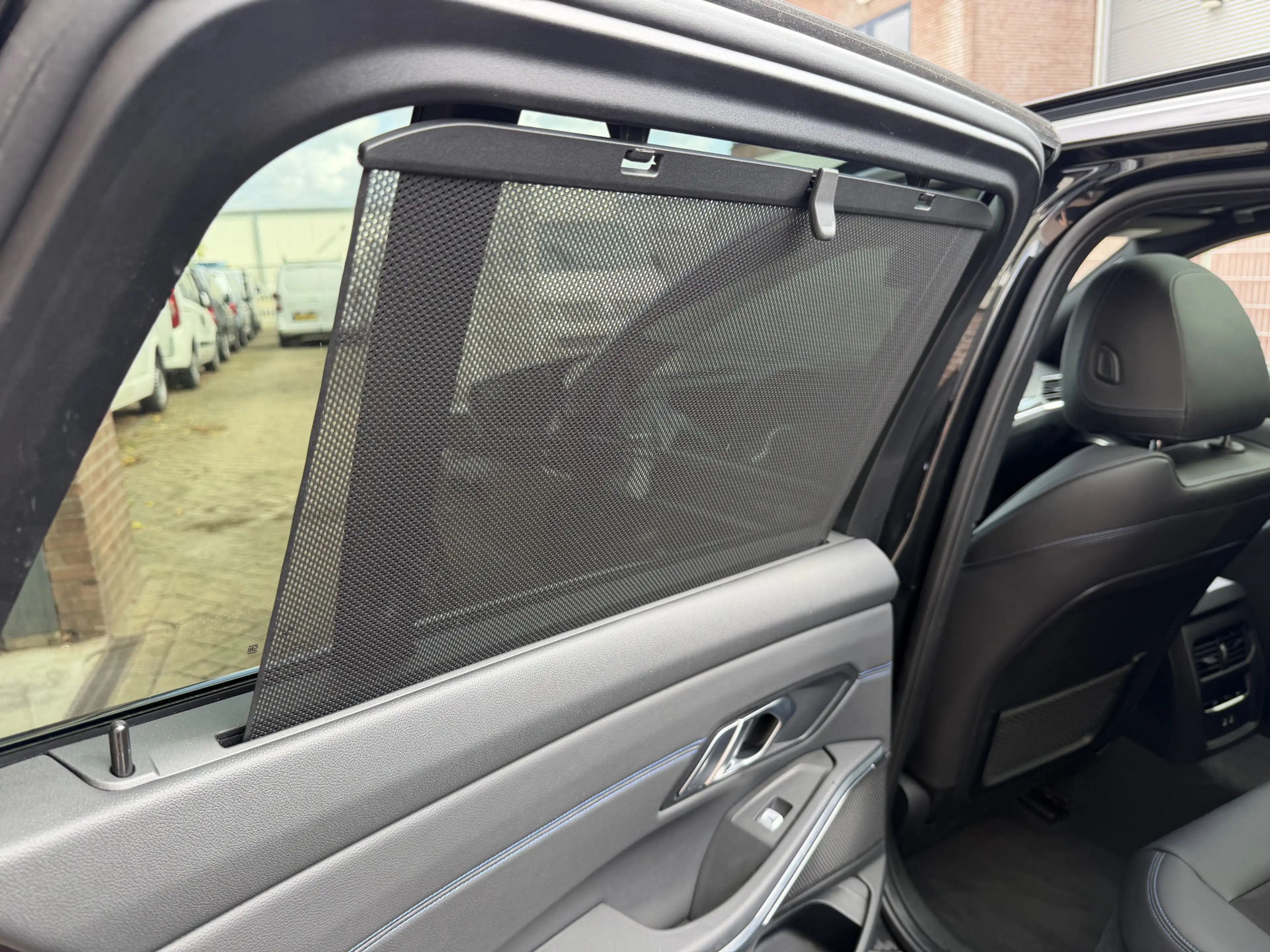 BMW 330 3-serie Touring 330e xDrive M-Sport | Facelift | P — photo 28