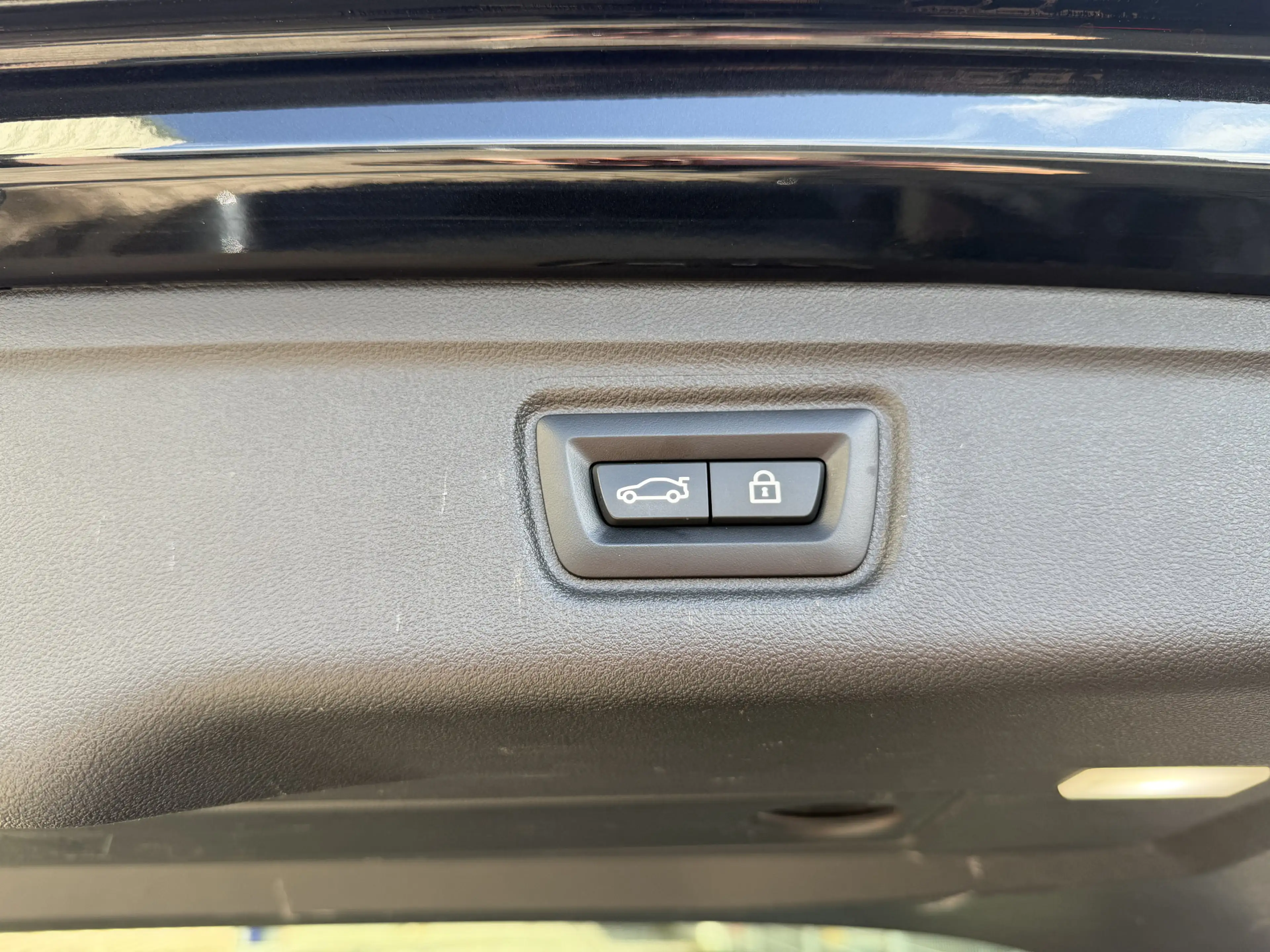 BMW 330 3-serie Touring 330e xDrive M-Sport | Facelift | P — photo 43