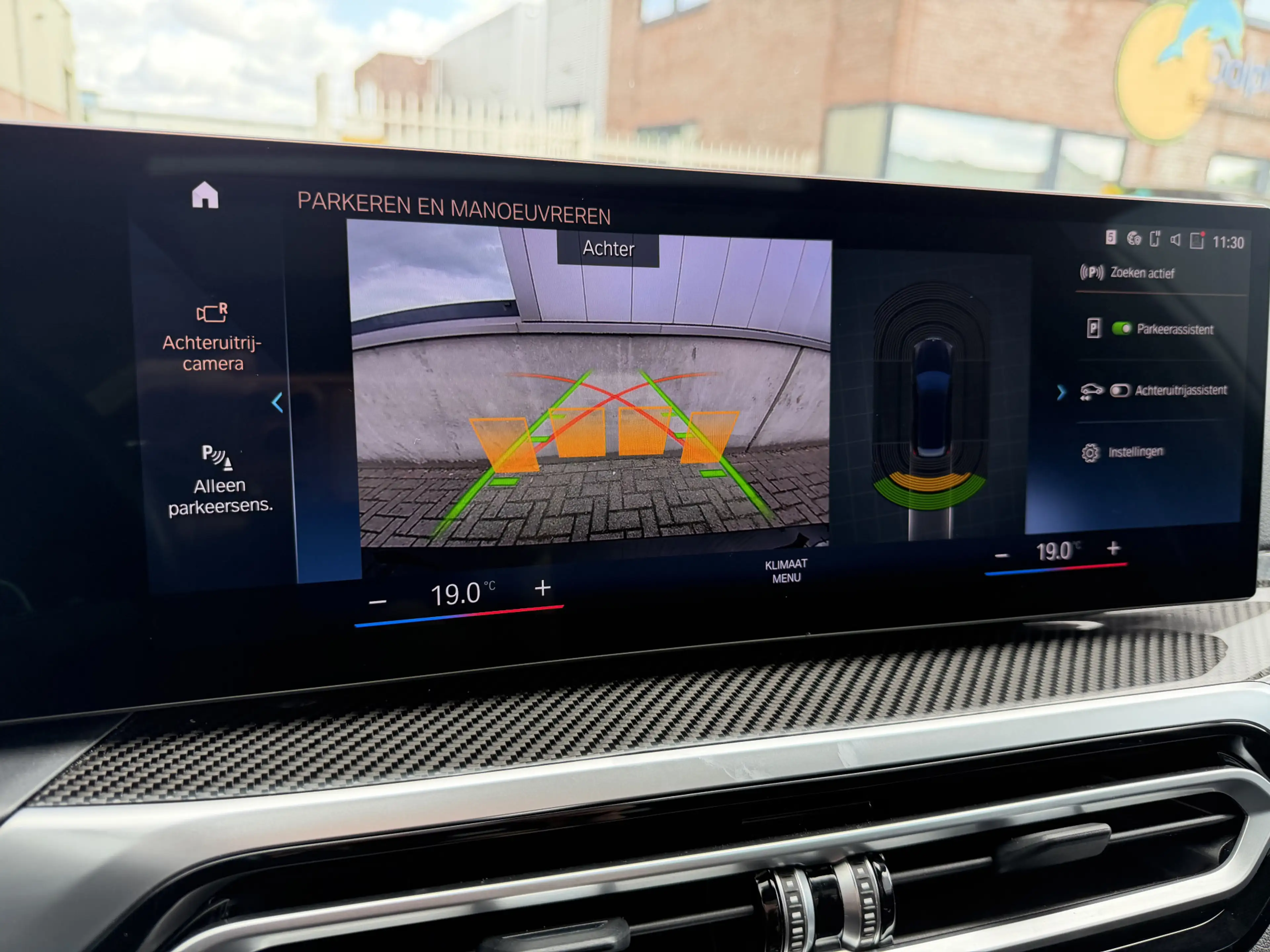 BMW 330 3-serie Touring 330e xDrive M-Sport | Facelift | P — photo 17