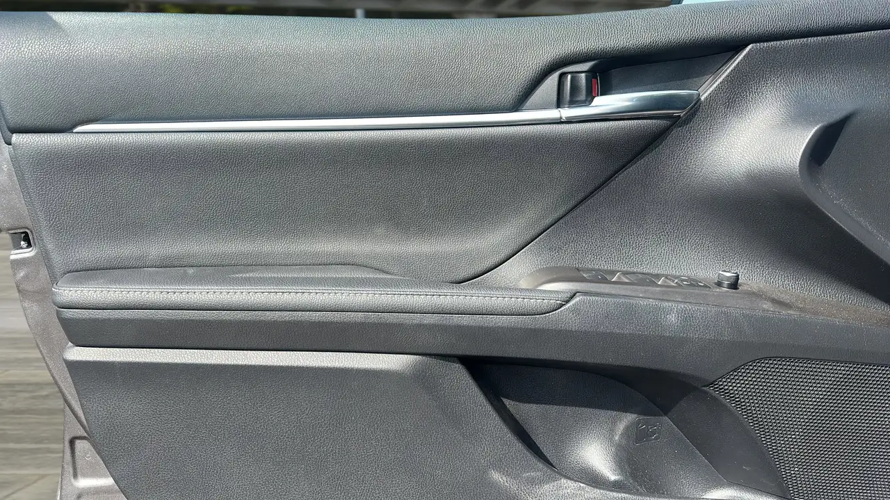 Toyota Camry снимка Toyota Camry