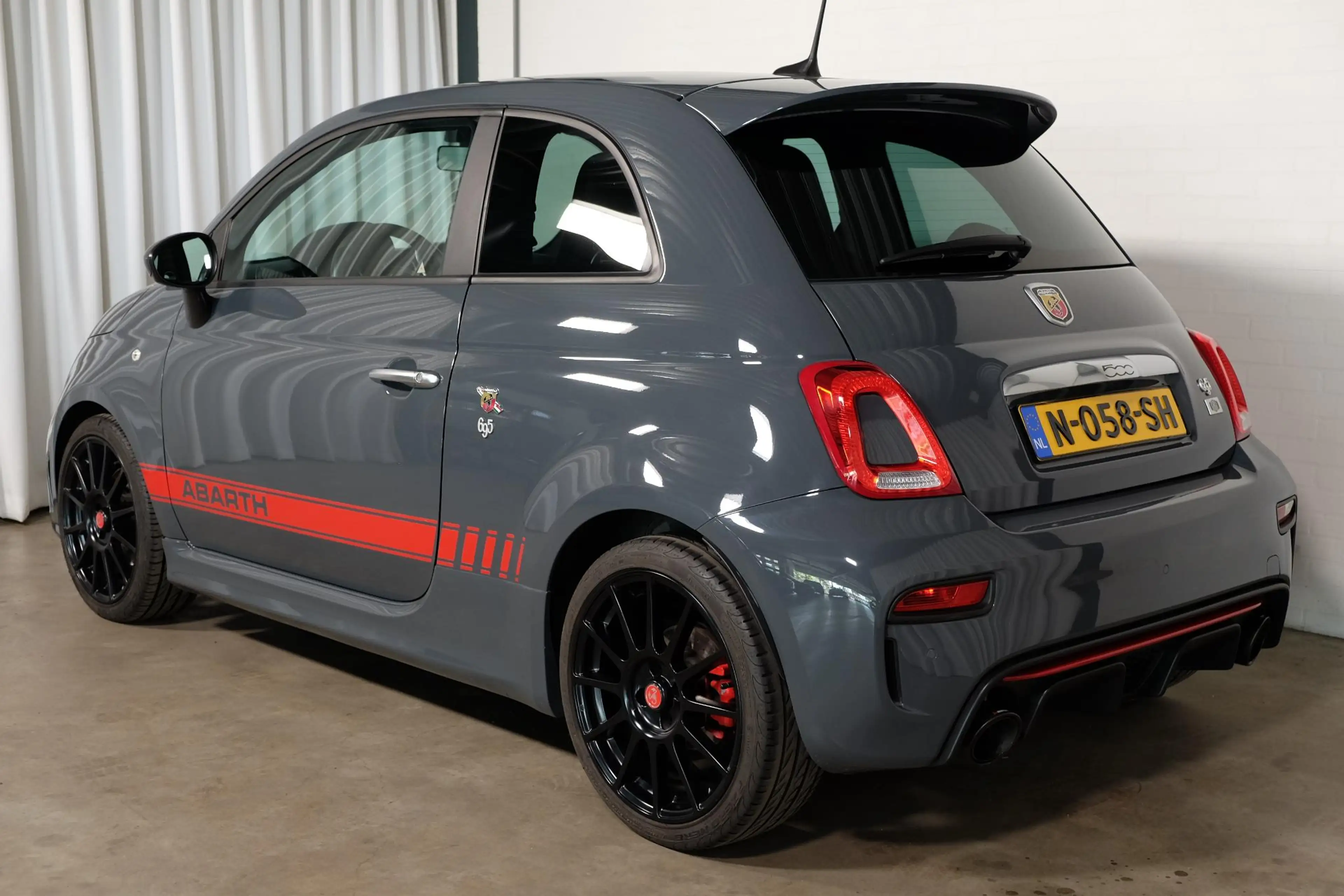Fiat 500 Abarth 1.4 T- XSR Yamaha 595-695 — photo 4