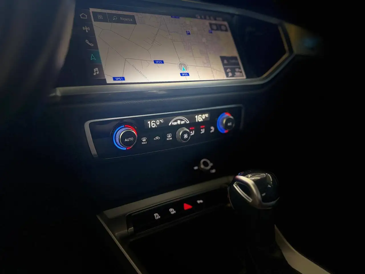 Audi Q3 II 2018 40 2.0 tdi Business Advanced quattro 200cv s-tronic, миниатюра 24