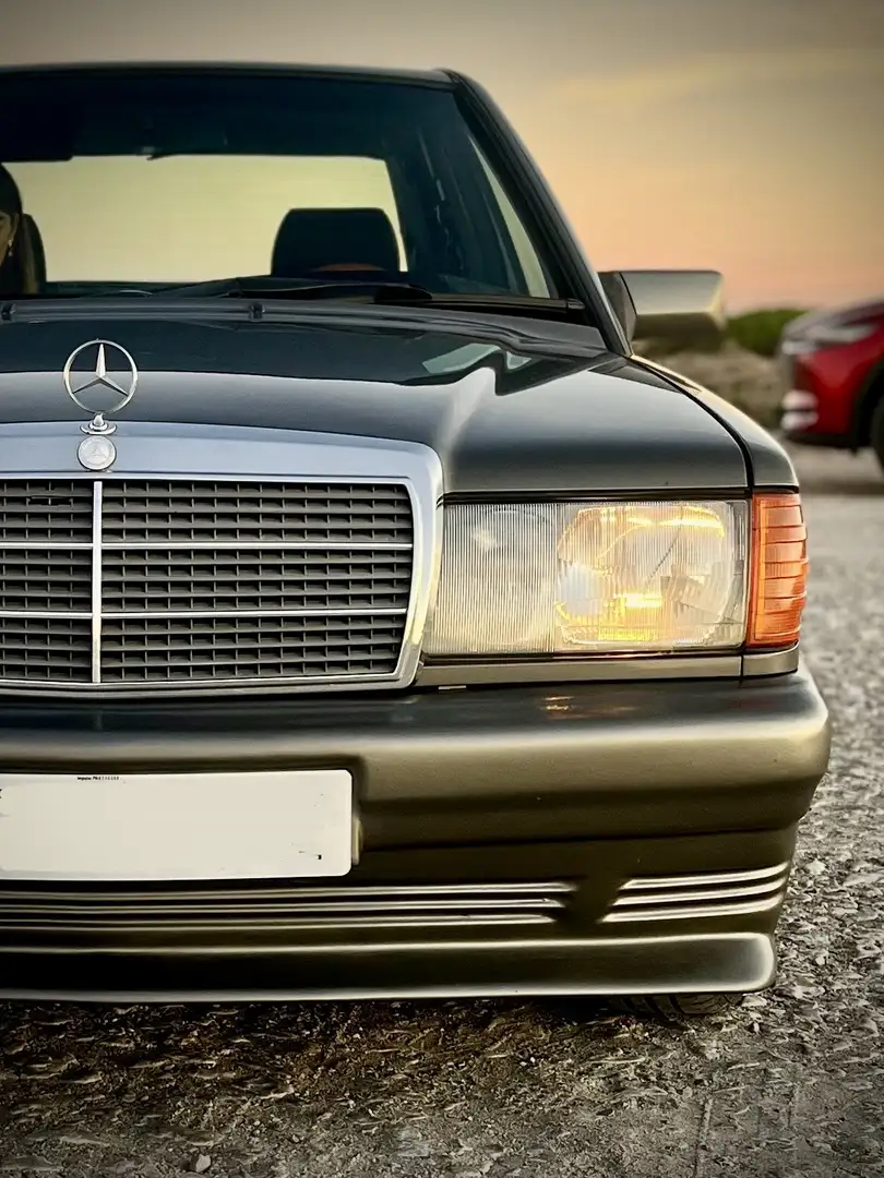 Mercedes-Benz 190 190E 1.8 - 1