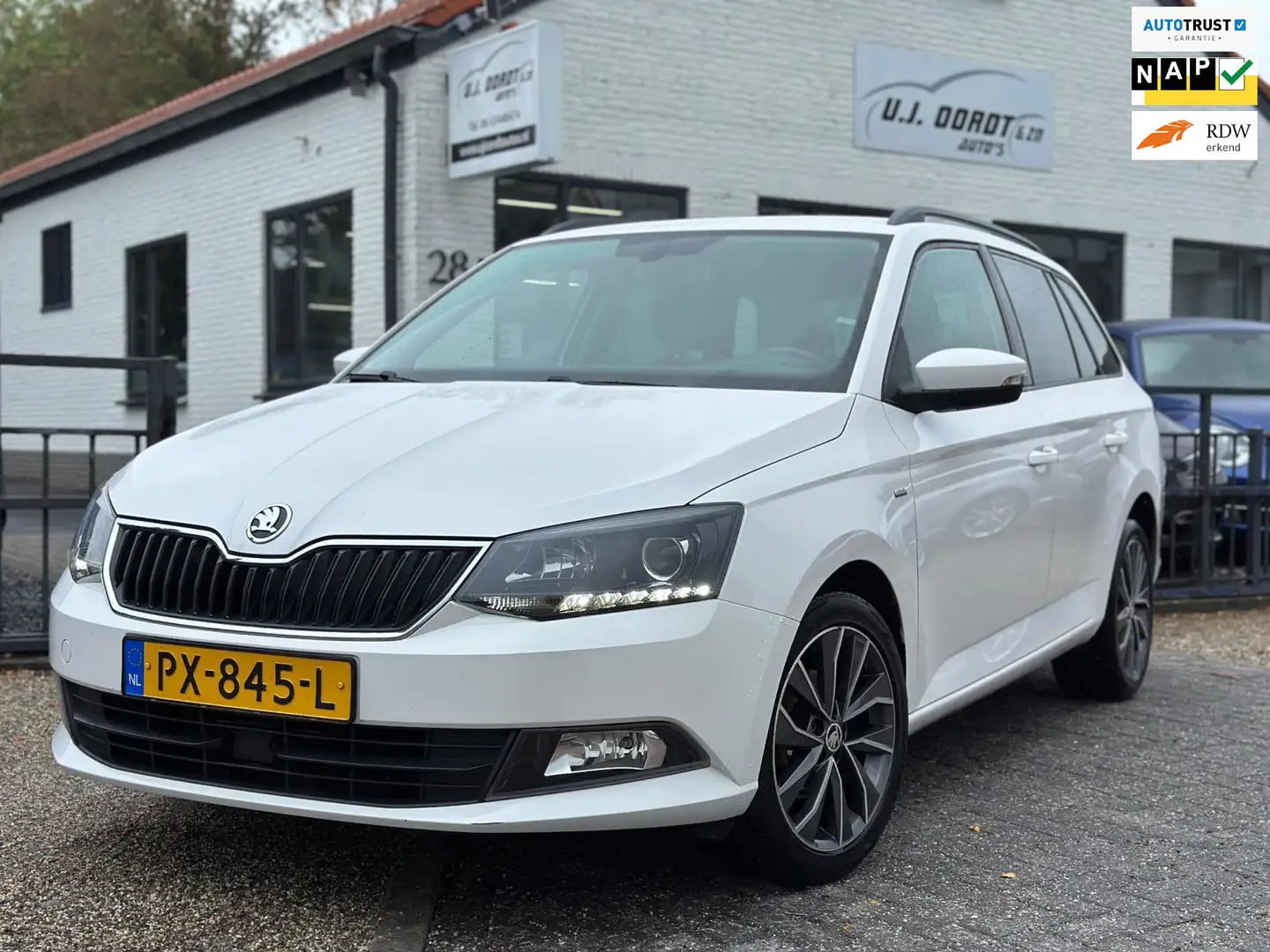 Skoda Fabia Combi 1.0 TSI Drive zeer nette auto ! Wit - 1