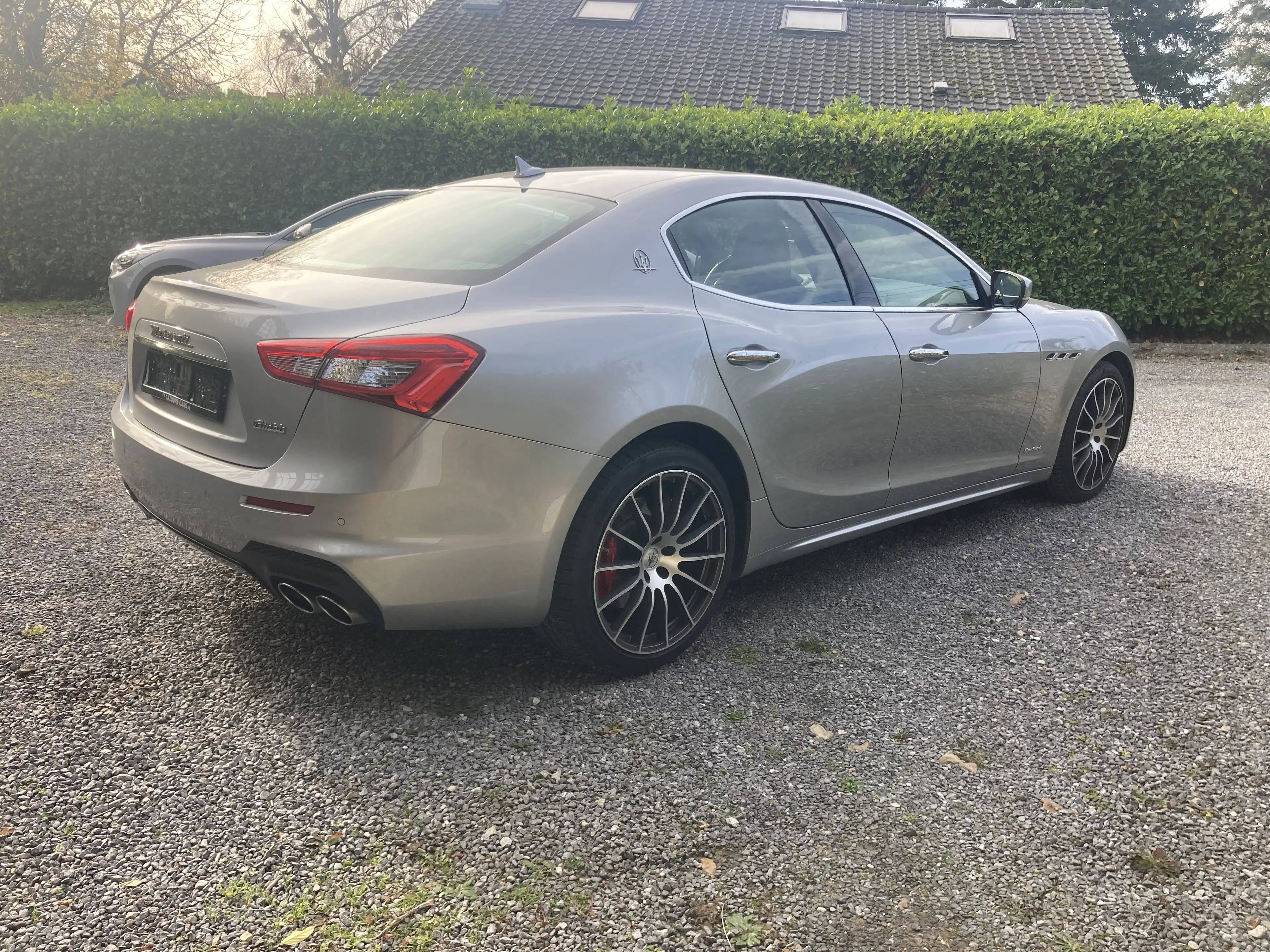Maserati Ghibli Ghibli 3.0 V6 BiTurbo GranSport — photo 2