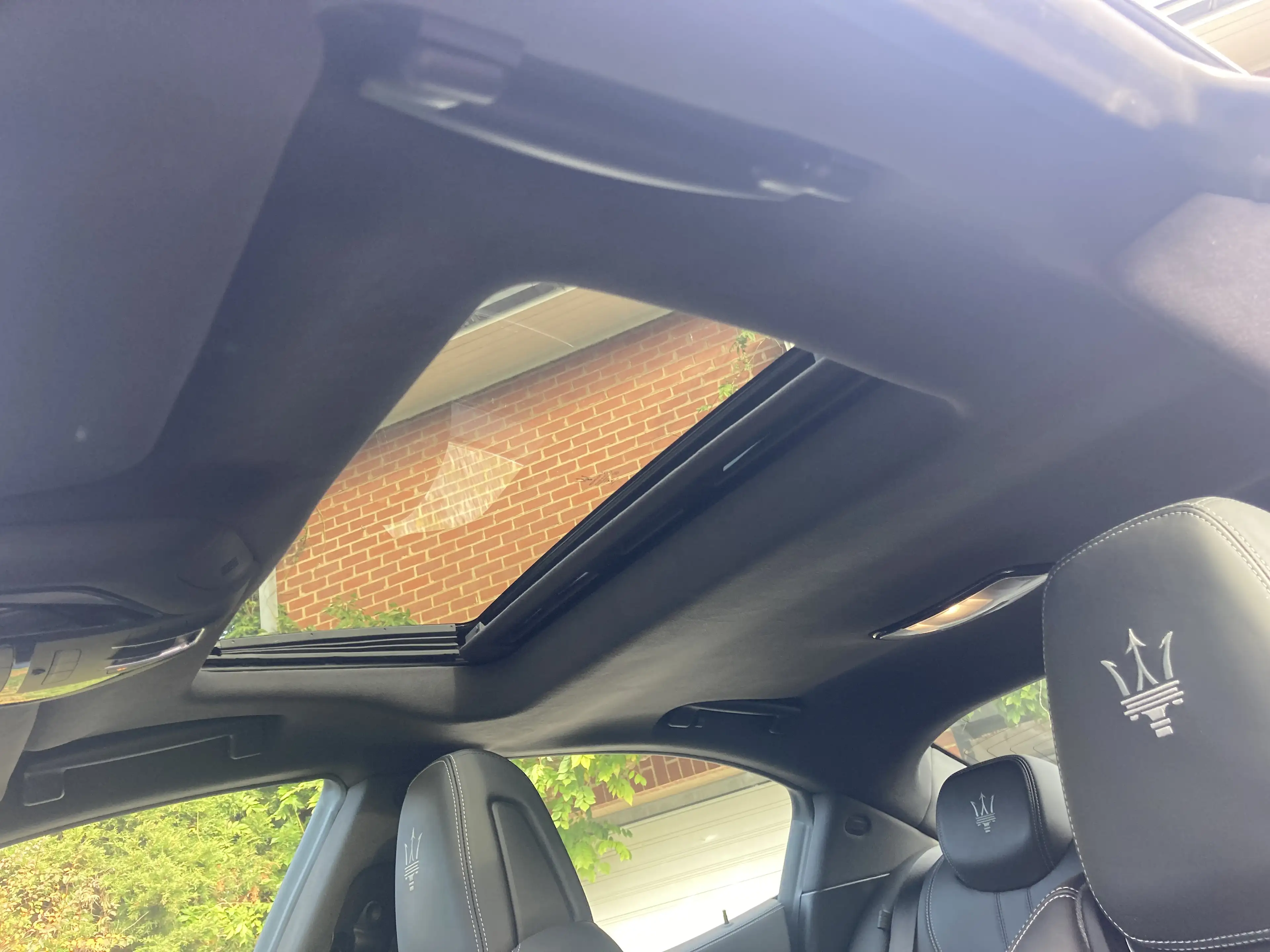 Maserati Ghibli Ghibli 3.0 V6 BiTurbo GranSport — photo 14