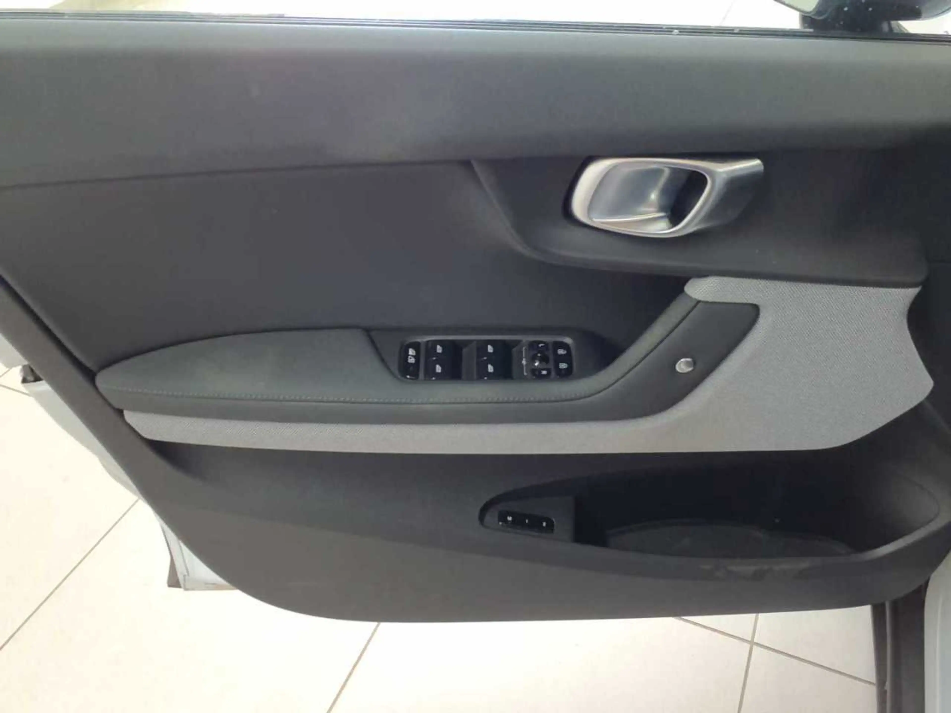 Polestar 2 Polestar 2 Dual Motor 78kWh — photo 5