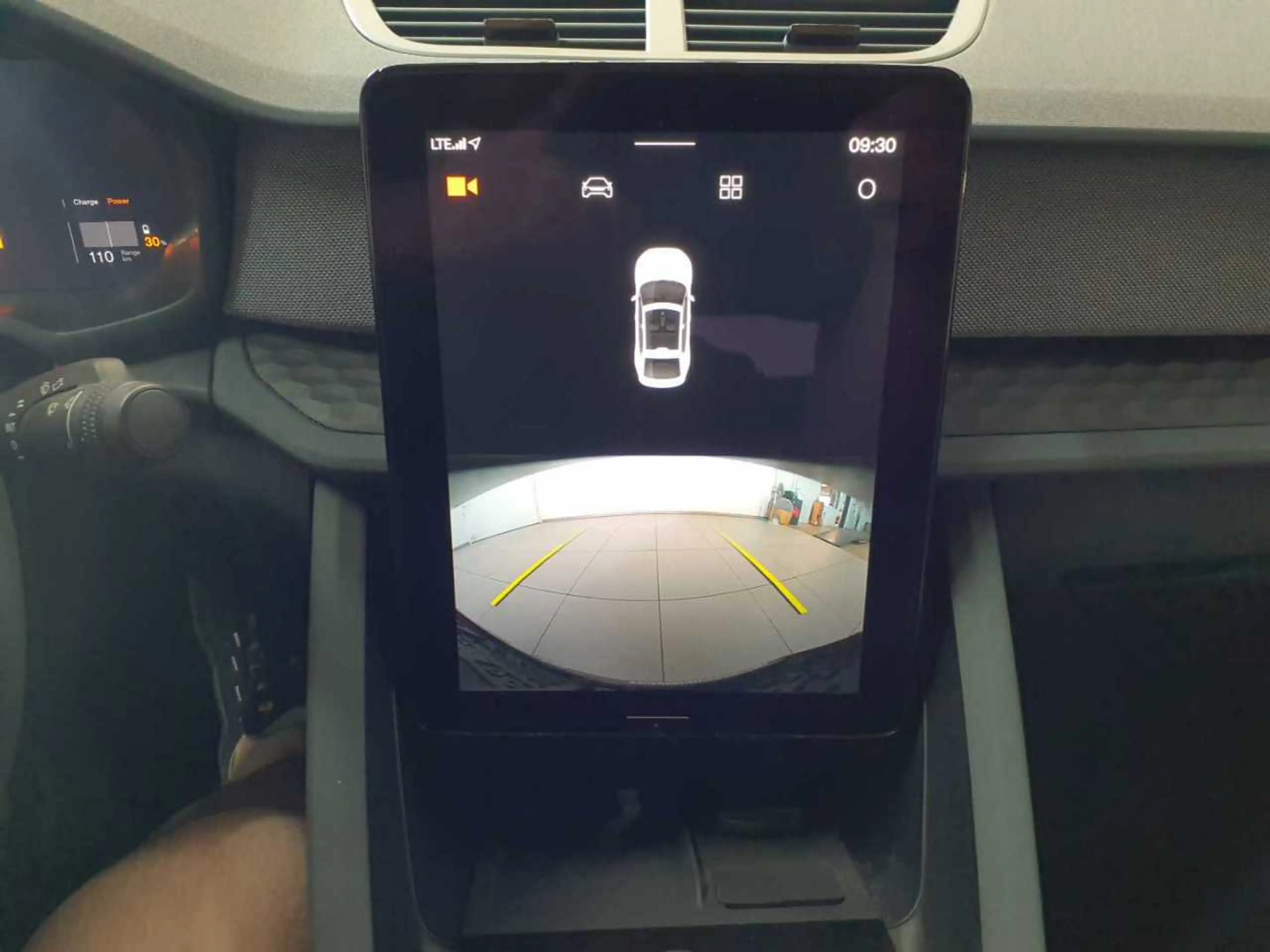 Polestar 2 Polestar 2 Dual Motor 78kWh — photo 15