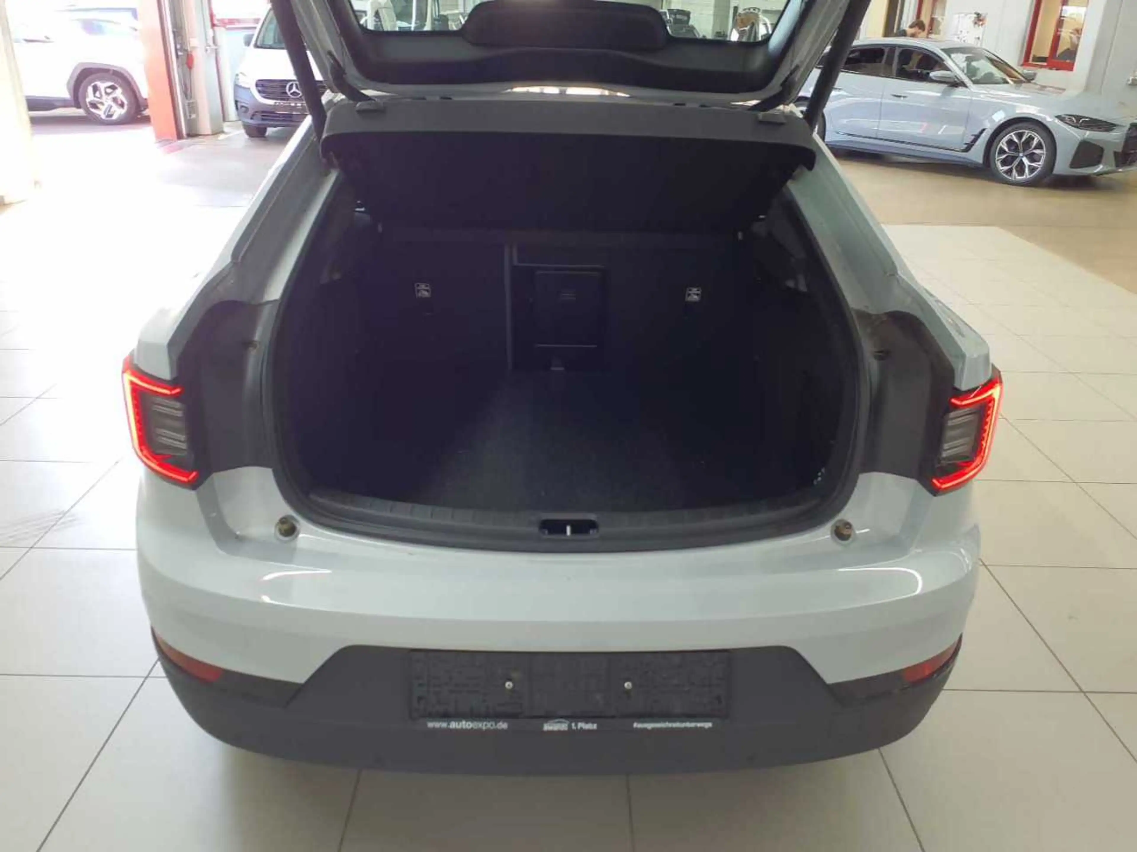 Polestar 2 Polestar 2 Dual Motor 78kWh — photo 10