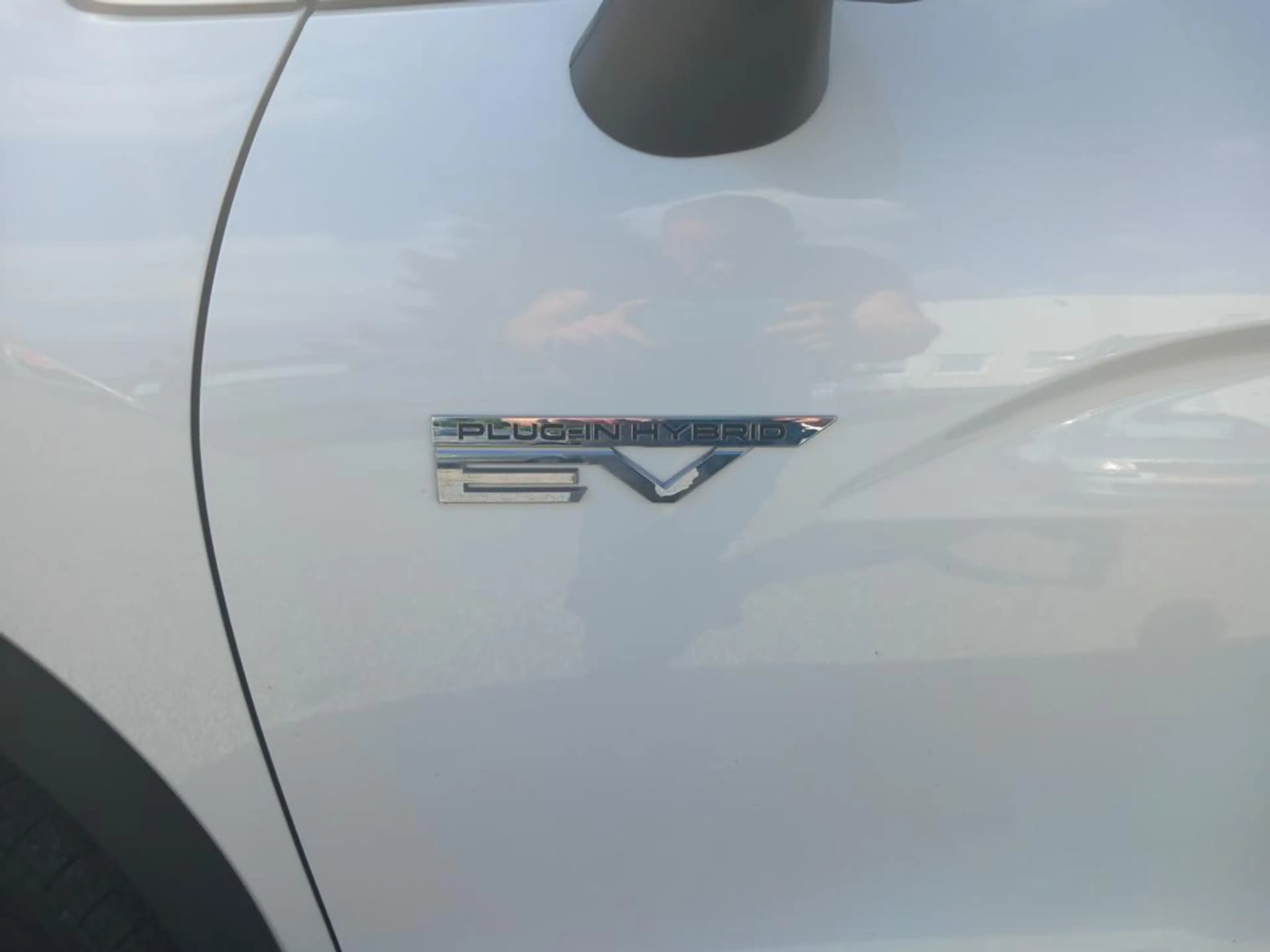 Mitsubishi Eclipse Cross Plug-in Hybrid TOP Schiebedach 4WD Navi, Sitzheizu — photo 5