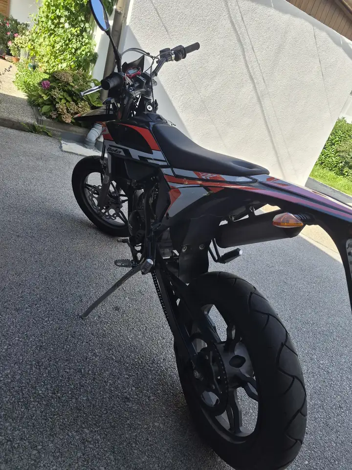 Beta RR 50