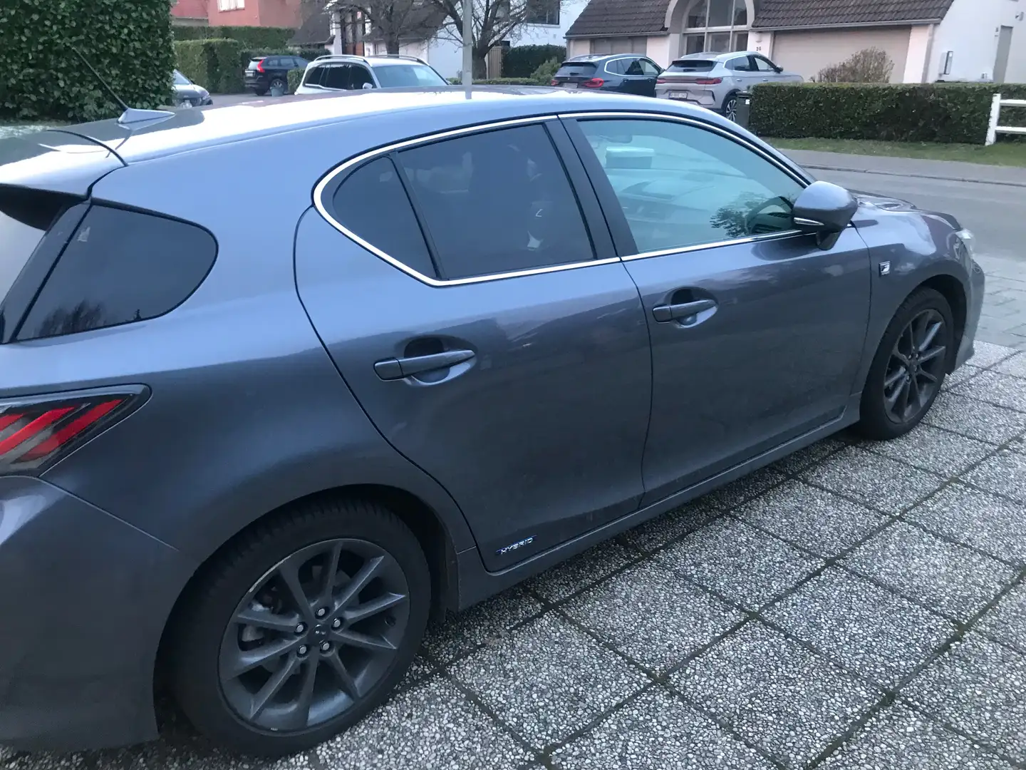 Lexus CT 200h 1.8i F-Sport Line E-CVT Grijs - 2