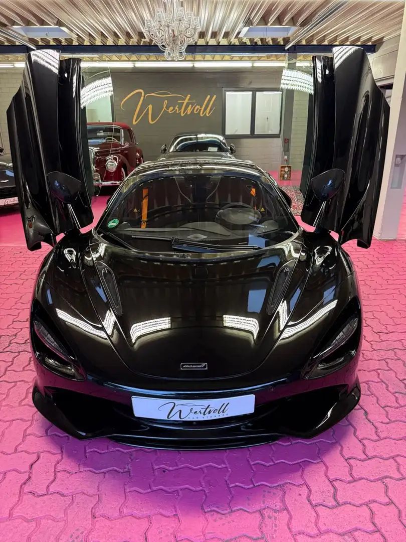 McLaren 750S Spider Чёрный - 1