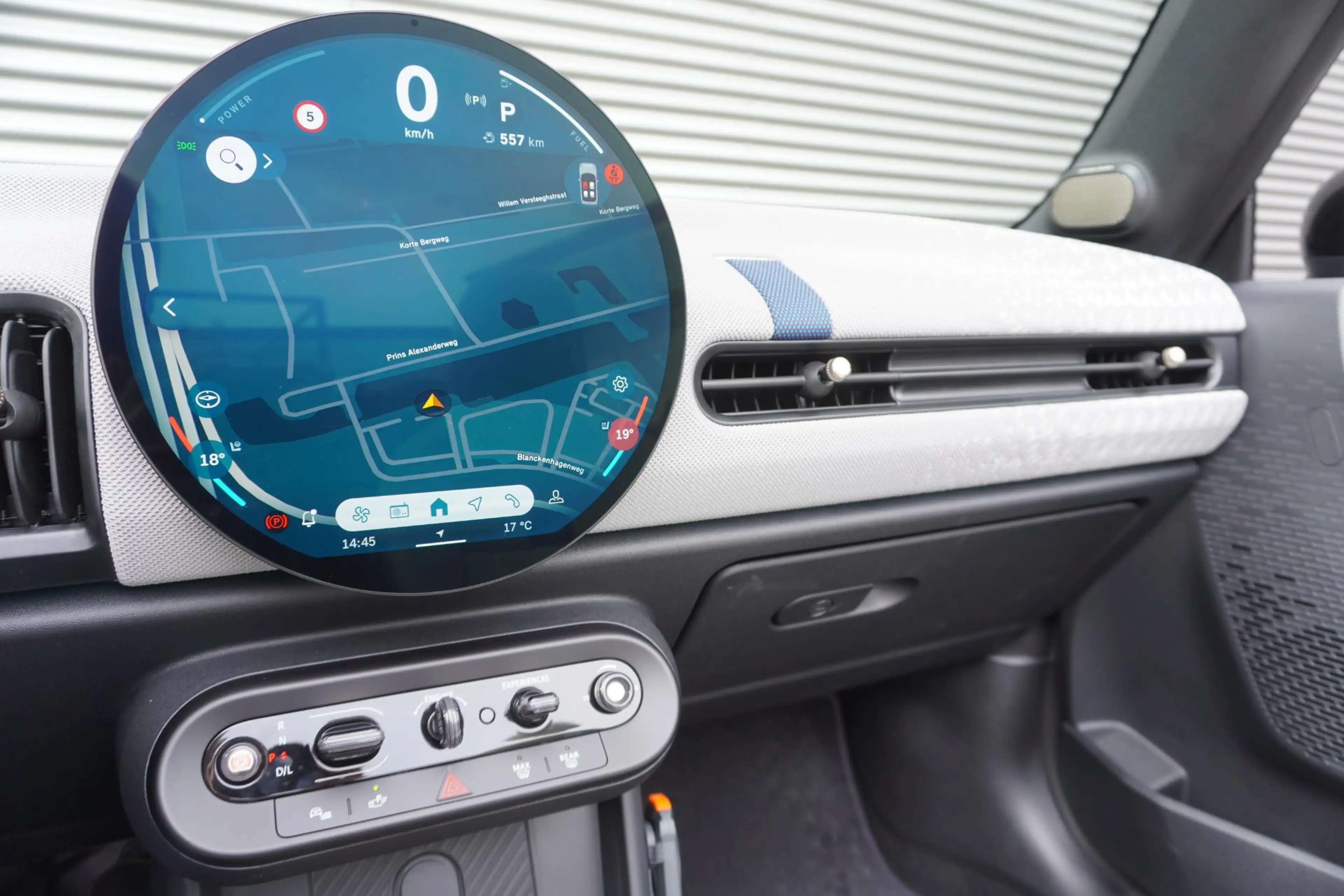 MINI Cooper S Cabrio | Pakket M | Driving Assistant | HIFI System Harma — photo 11