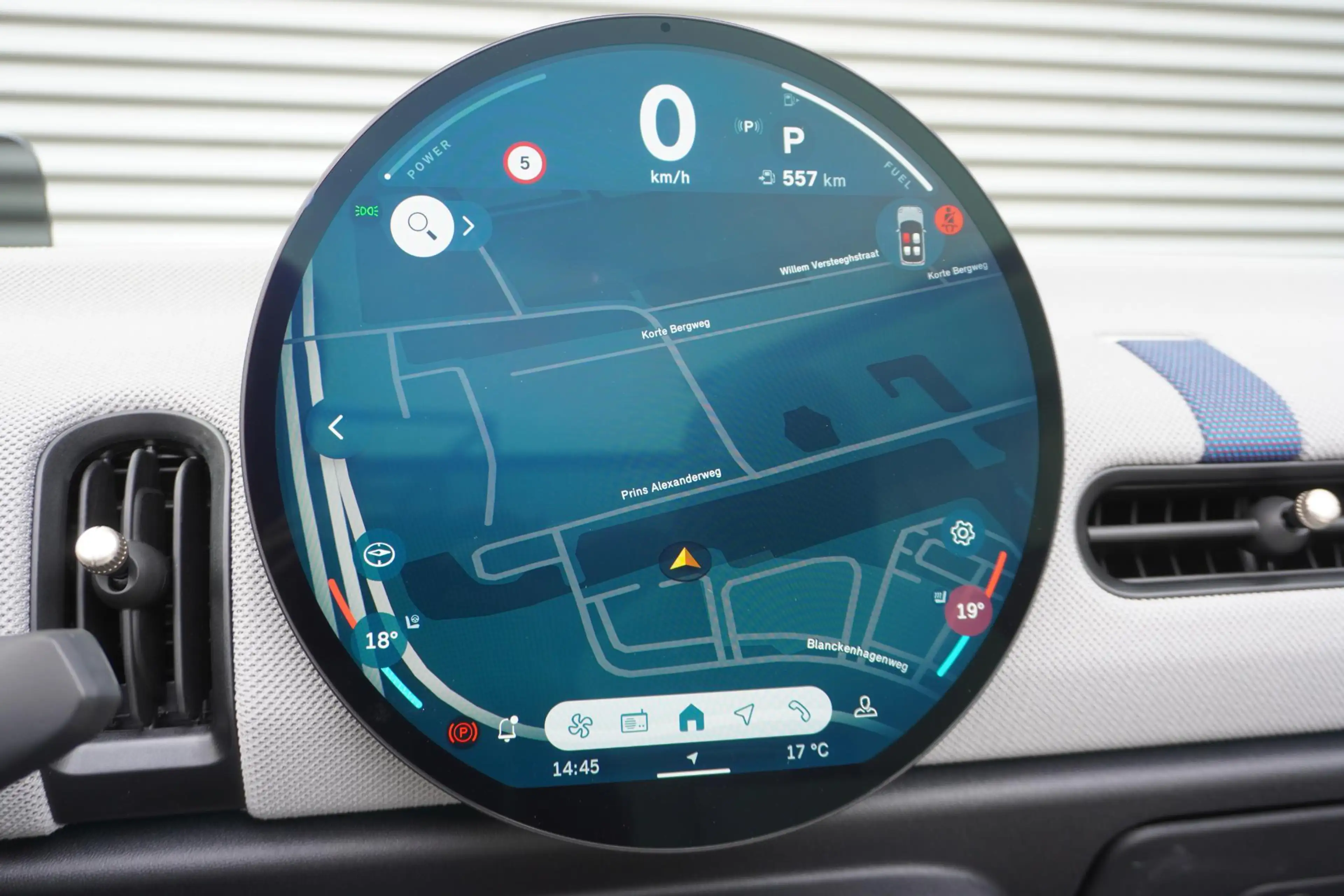 MINI Cooper S Cabrio | Pakket M | Driving Assistant | HIFI System Harma — photo 13