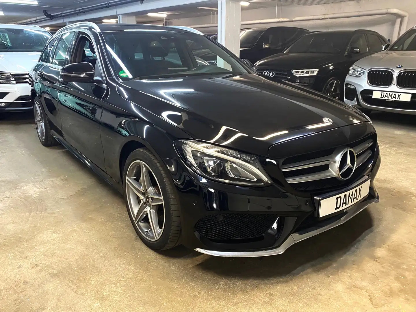 Mercedes-Benz C 220 d BlueTEC*AMG*NAVI*LEDER Zwart - 2