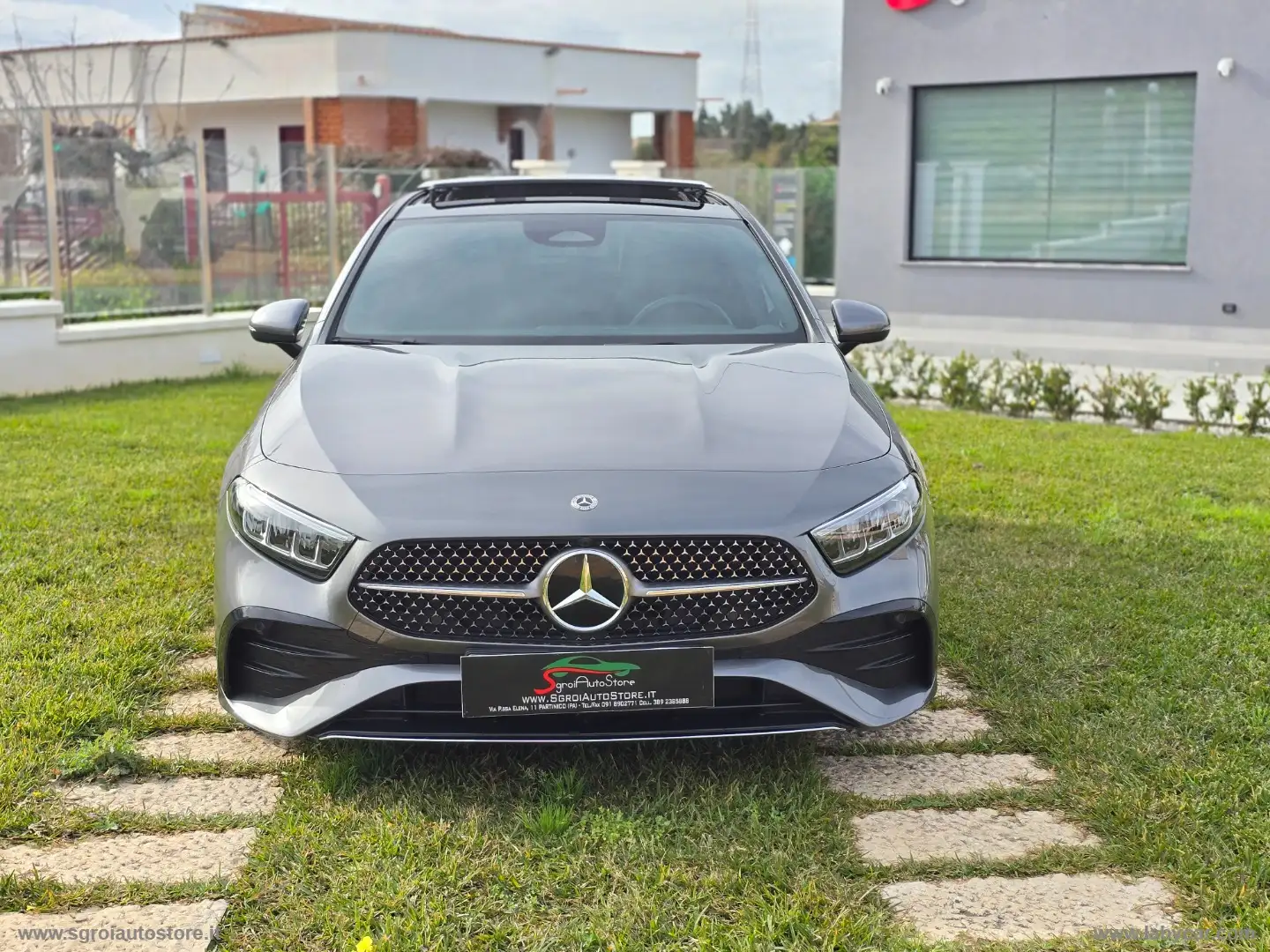Mercedes-Benz A 200 A 200 d Automatic Premium Plus AMG Line TETTUCCIO Gris - 2