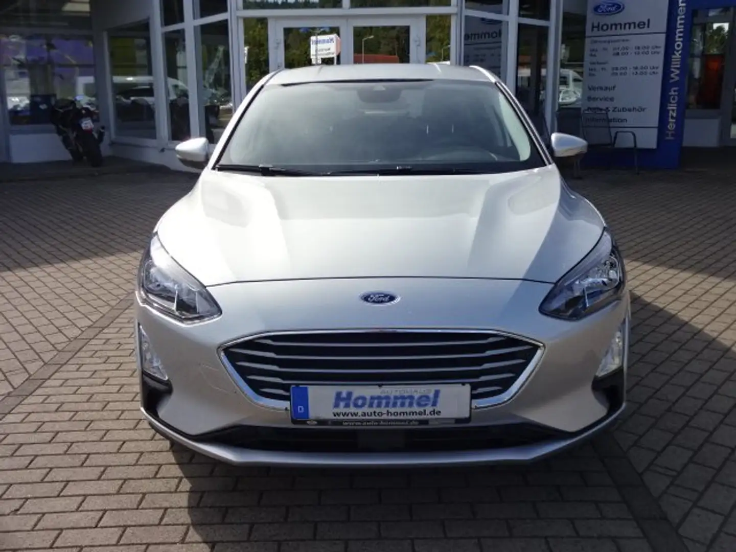 Ford Focus Cool&Connect LED+NAVI+WINTERP.+PP+KAMERA Silber - 2