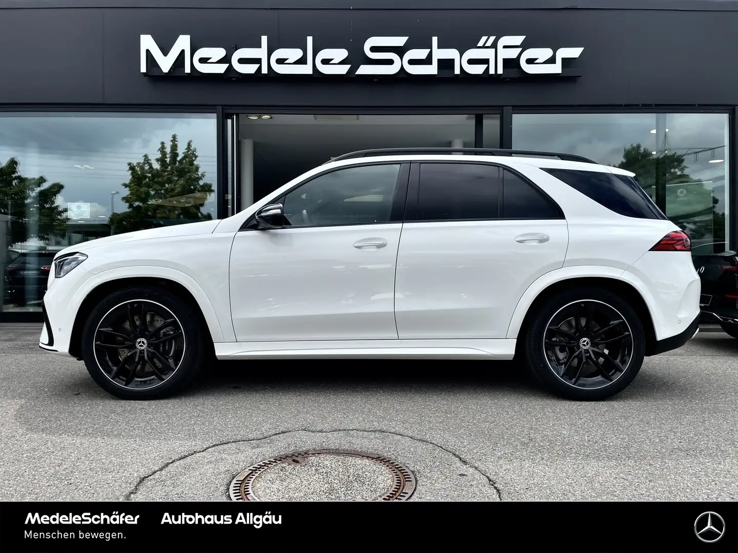 Mercedes-Benz GLE 450 GLE 450 d 4M AMG Night Distr Airm Pano AHK 360° Alb - 2