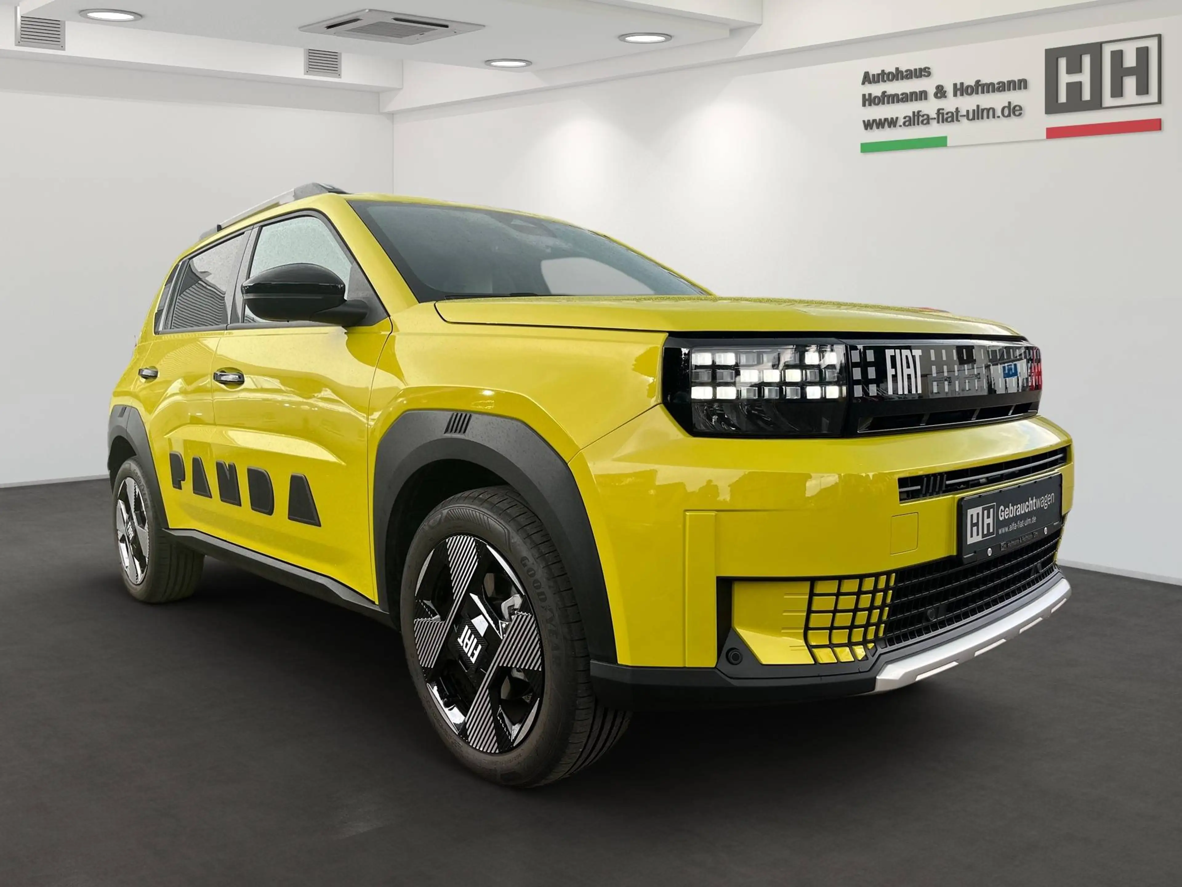 Fiat Grande Panda La Prima Hybrid 1.2 eDCT — photo 2