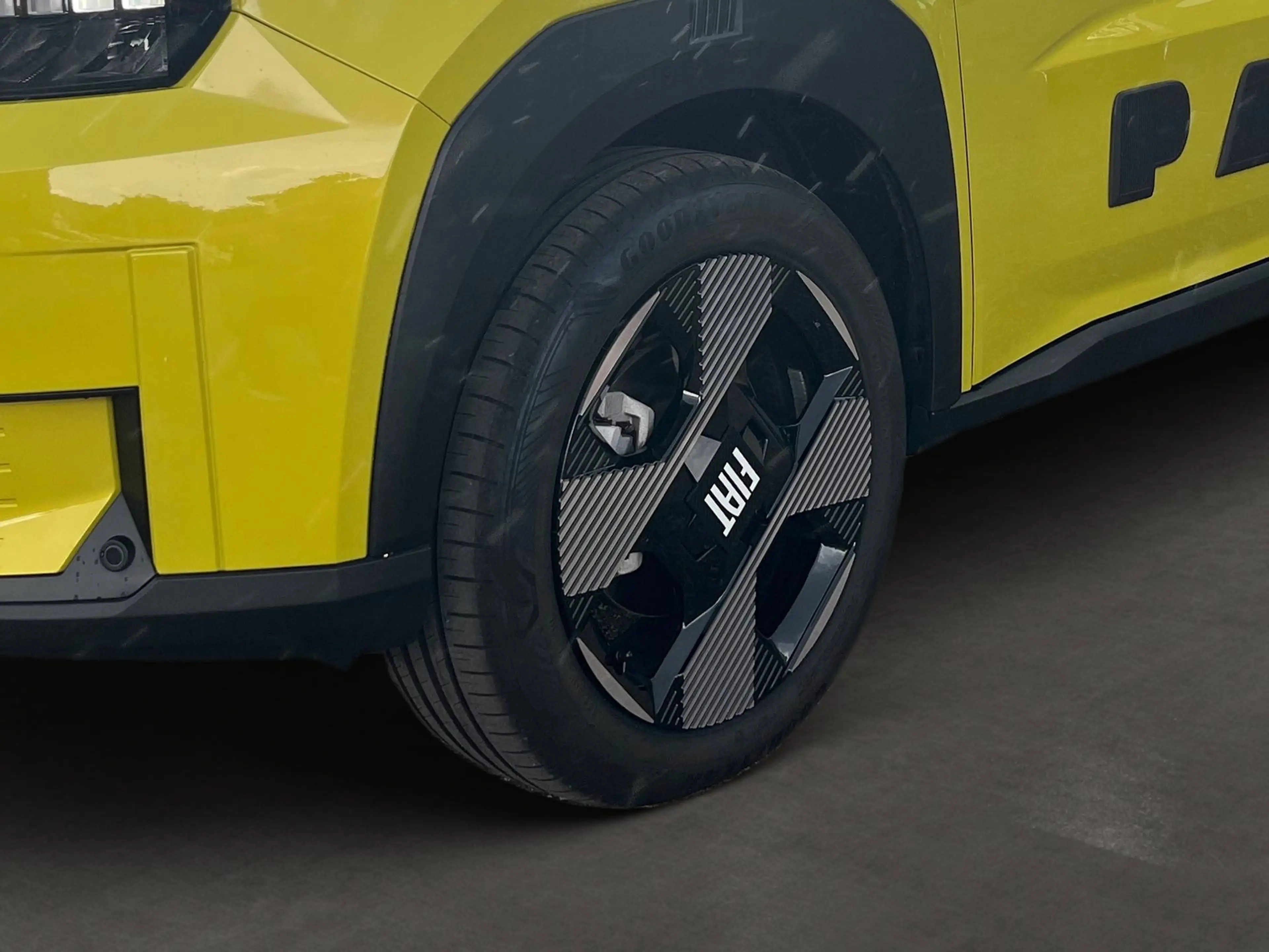 Fiat Grande Panda La Prima Hybrid 1.2 eDCT — photo 5