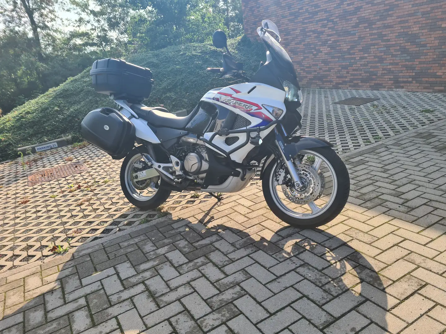 Honda Varadero xl1000 Wit - 1