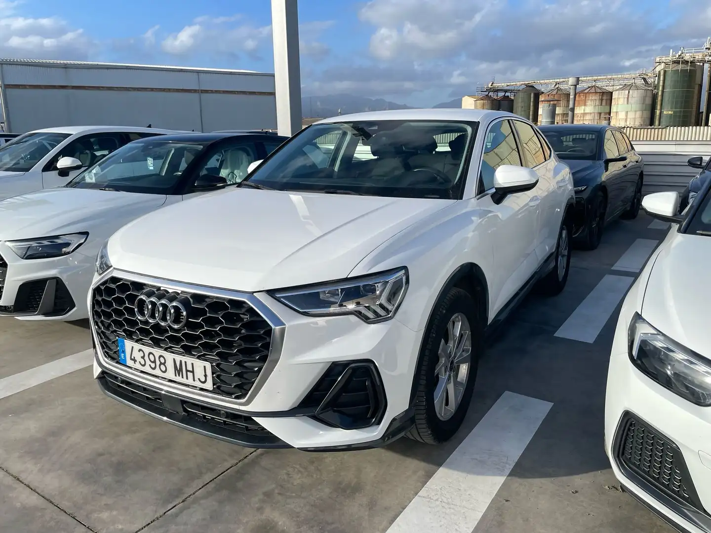 Audi Q3 Q3 Sportback 35 TDI Black line S tronic Black line Blanco - 2