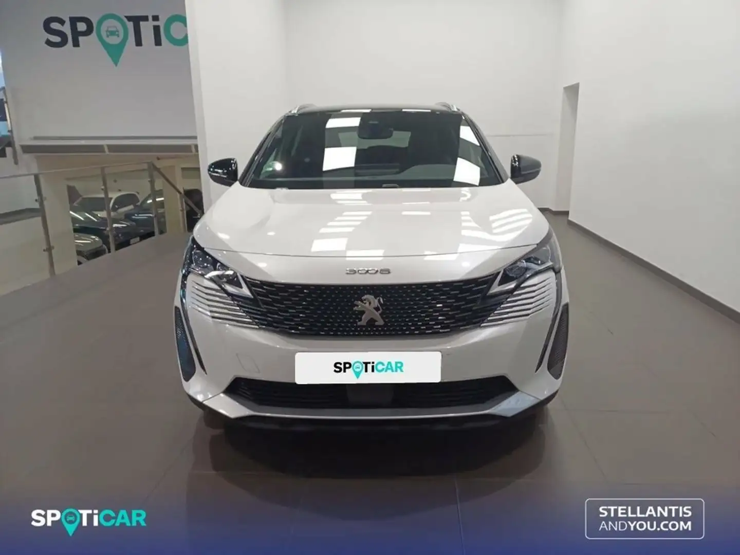 Peugeot 3008 1.2 100KW eDCS6 GT Weiß - 2