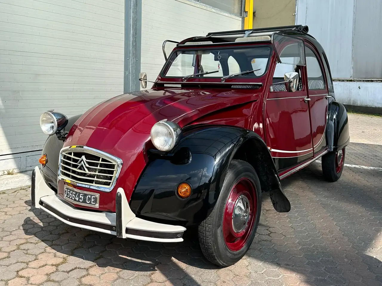 Citroen 2CV6 0.6 Charleston, foto 1