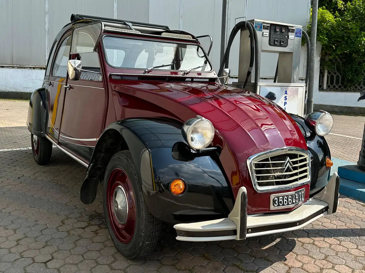 Citroen 2CV6 0.6 Charleston, foto 2