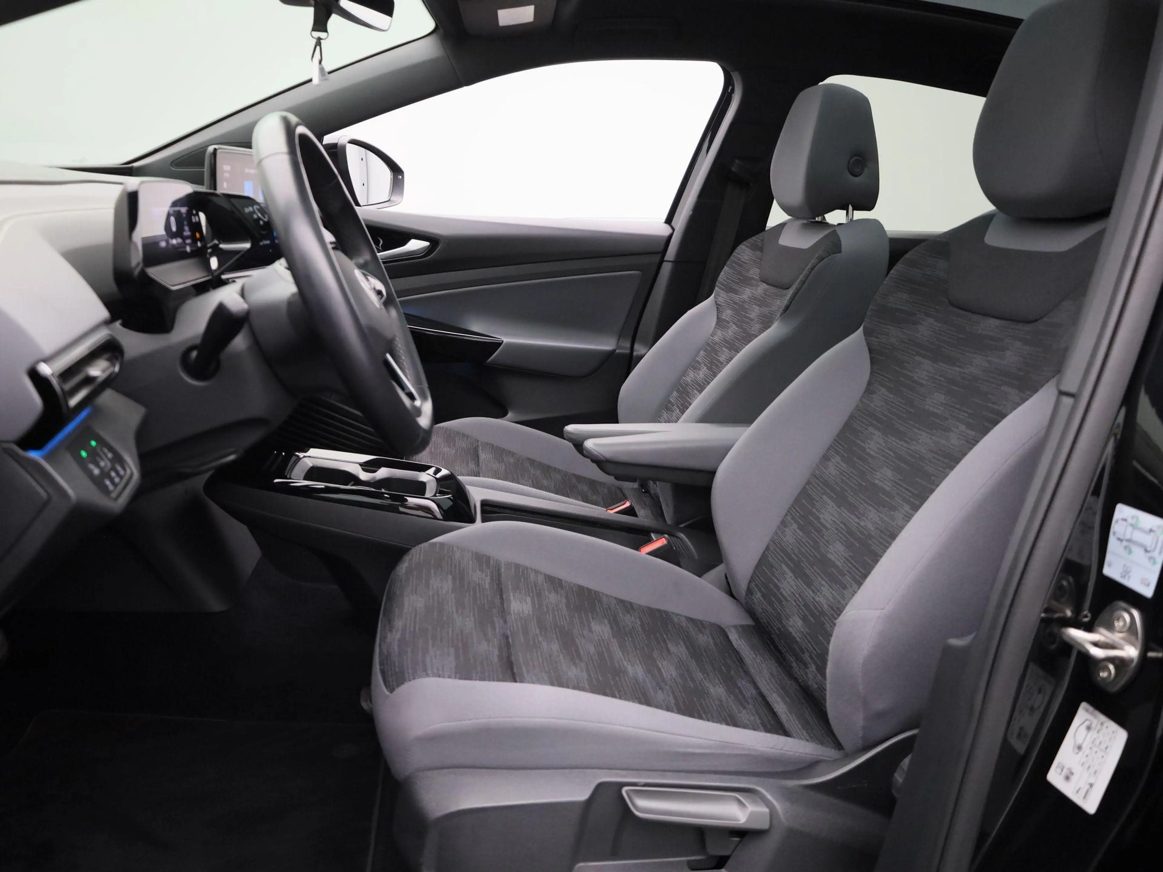 Volkswagen ID.5 Pro 77 kWh 204 PK| Dealeronderhouden | Warmtepomp — photo 11