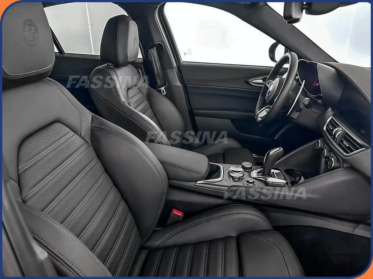 Alfa Romeo Giulia 2025 — фото 13