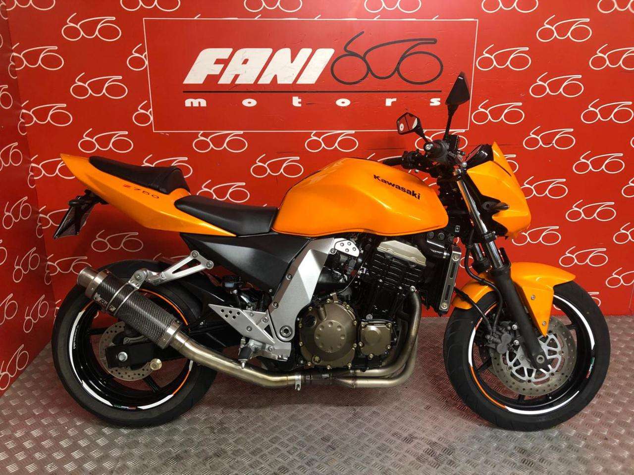 Kawasaki Z 750 .