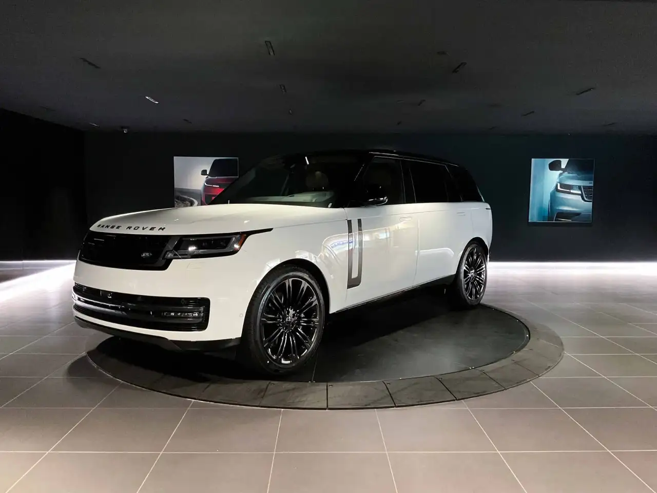 2026 Land Rover Range Rover