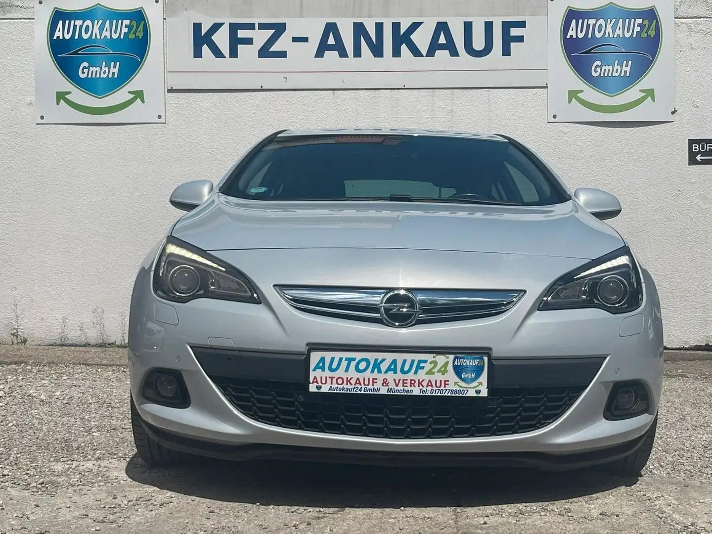 Opel Astra J GTC Innovation * Navi*PDC* SHZ* - 2