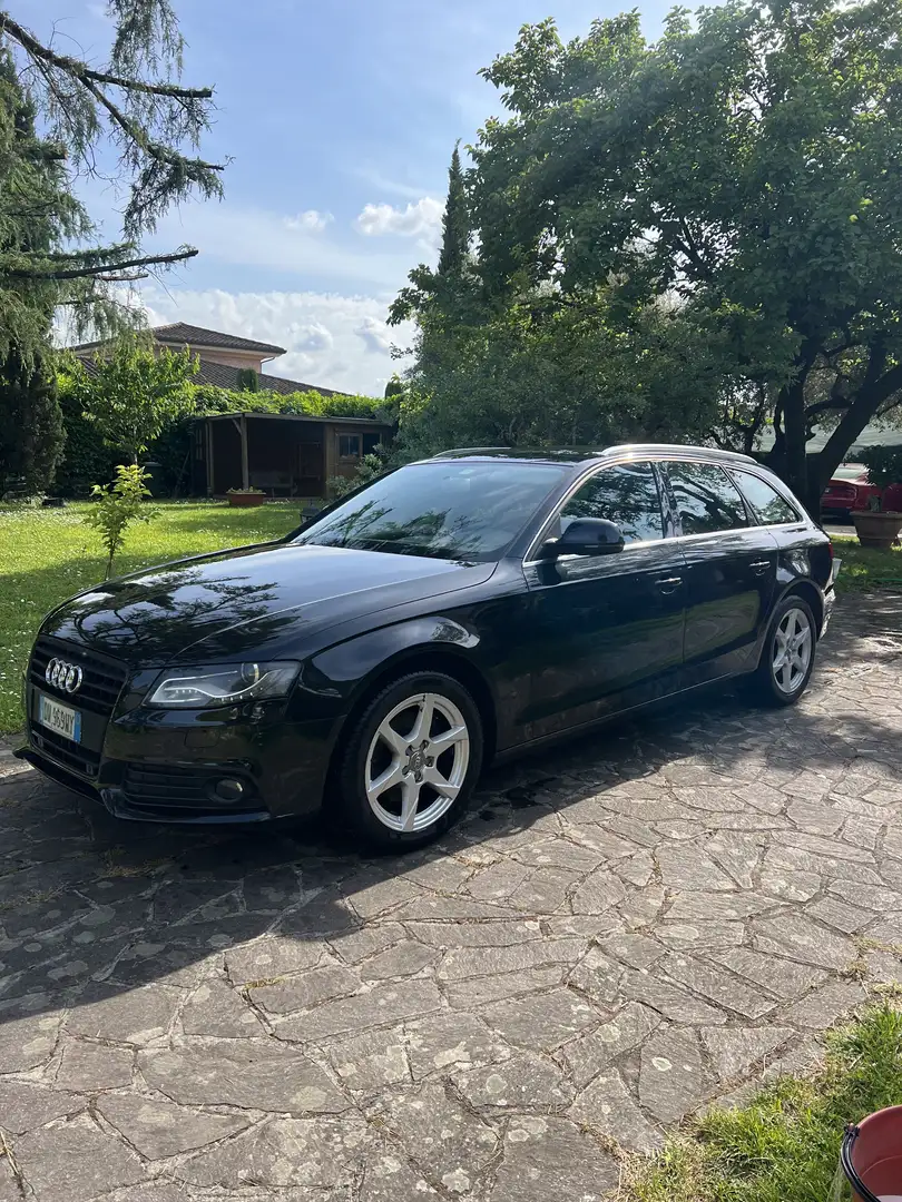 Audi A4 - 1