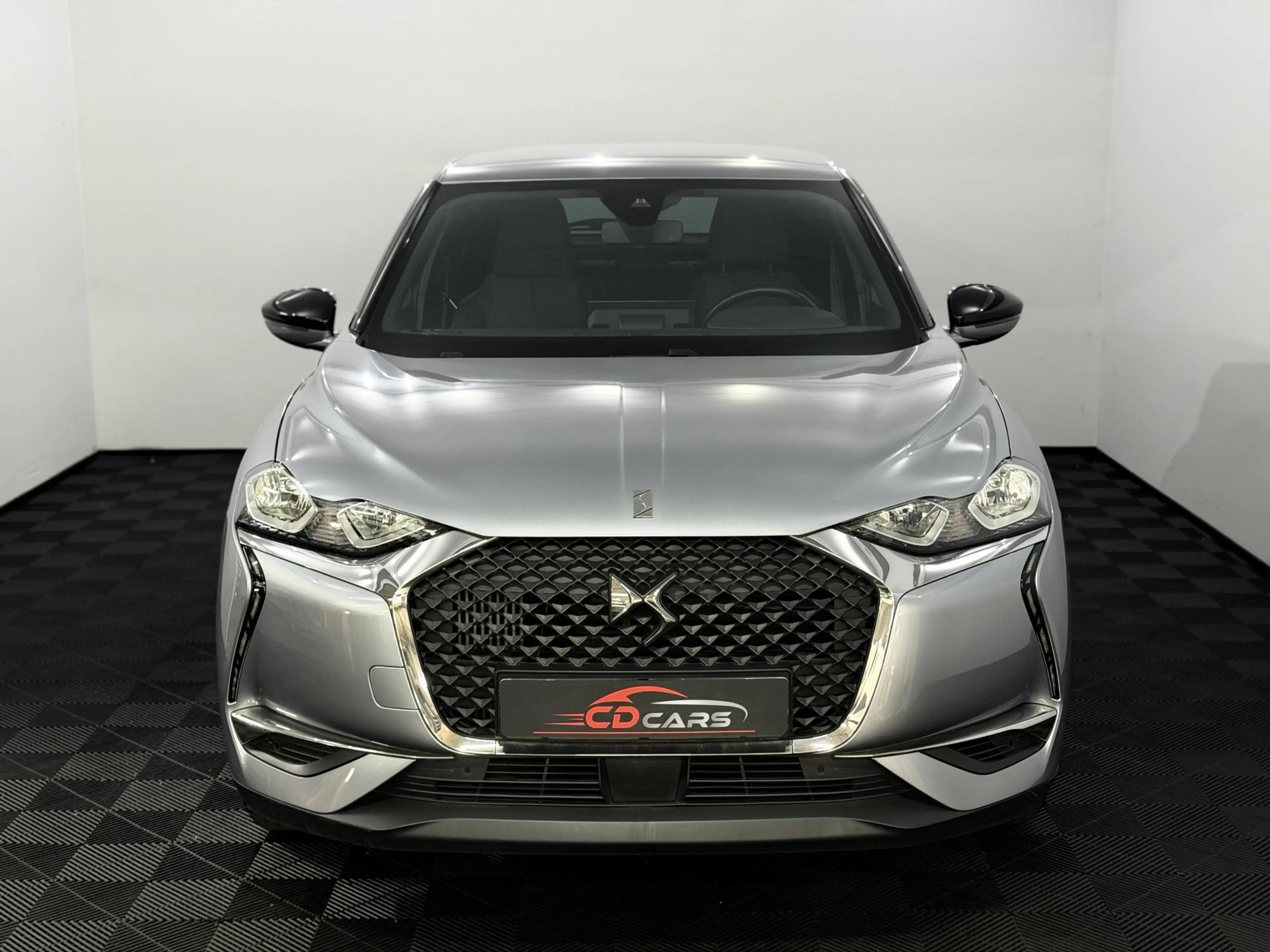 DS Automobiles DS 3 Crossback 1.2 PureTech Business Camera, Apple carplay, Rijst — photo 2
