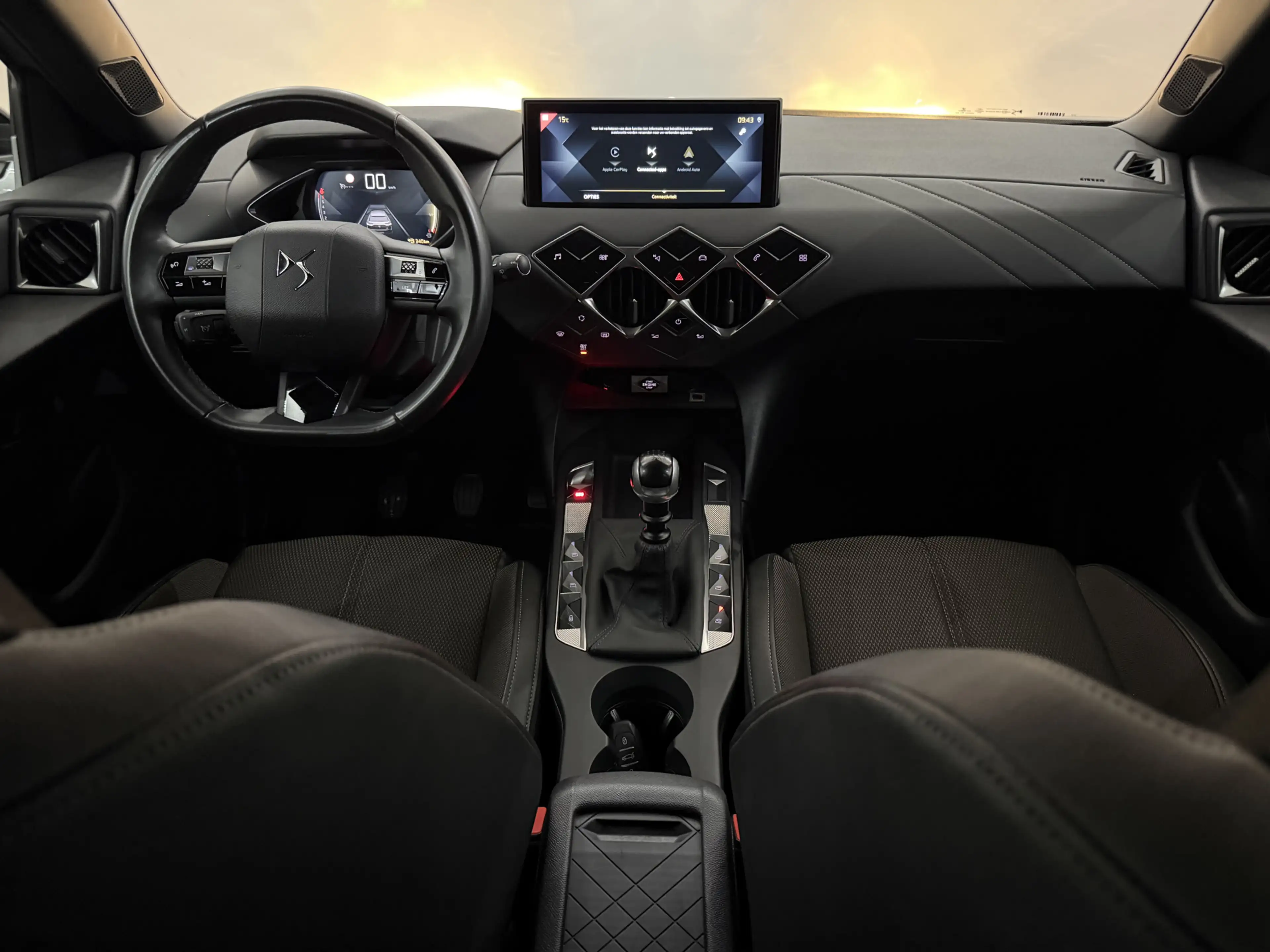 DS Automobiles DS 3 Crossback 1.2 PureTech Business Camera, Apple carplay, Rijst — photo 3