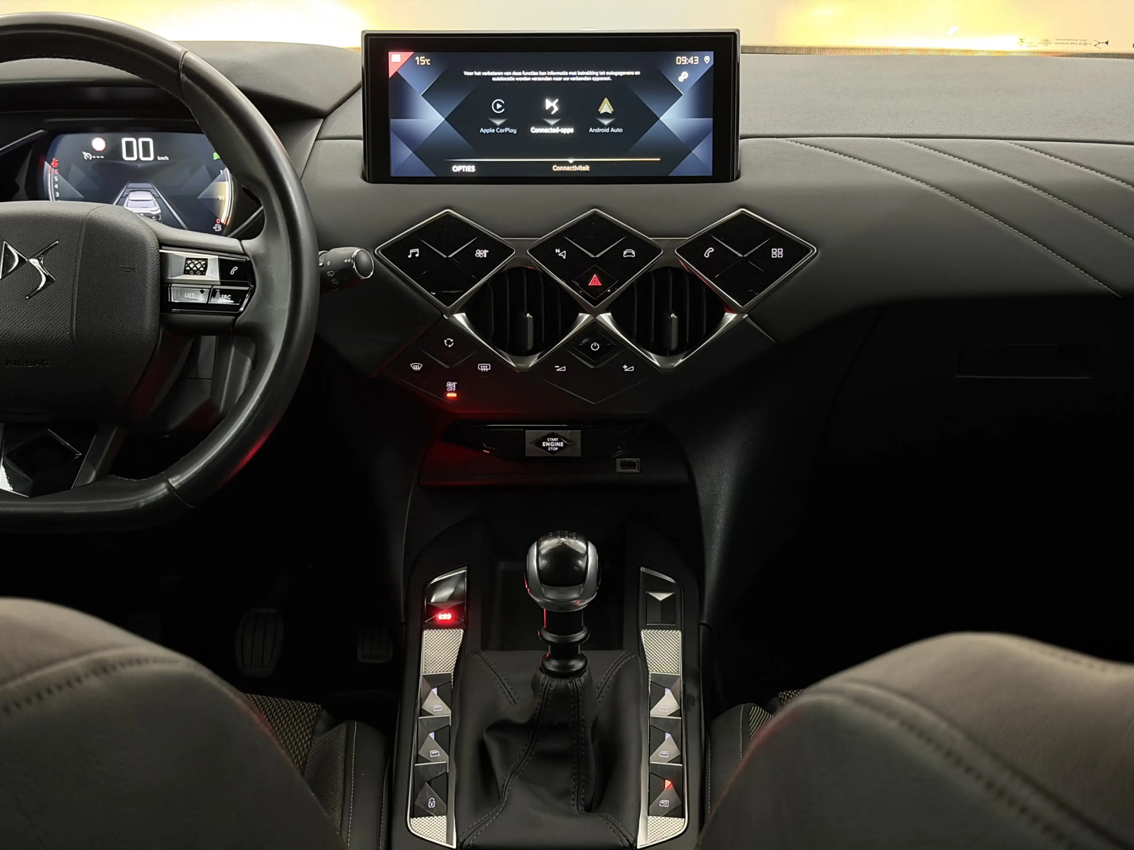 DS Automobiles DS 3 Crossback 1.2 PureTech Business Camera, Apple carplay, Rijst — photo 12