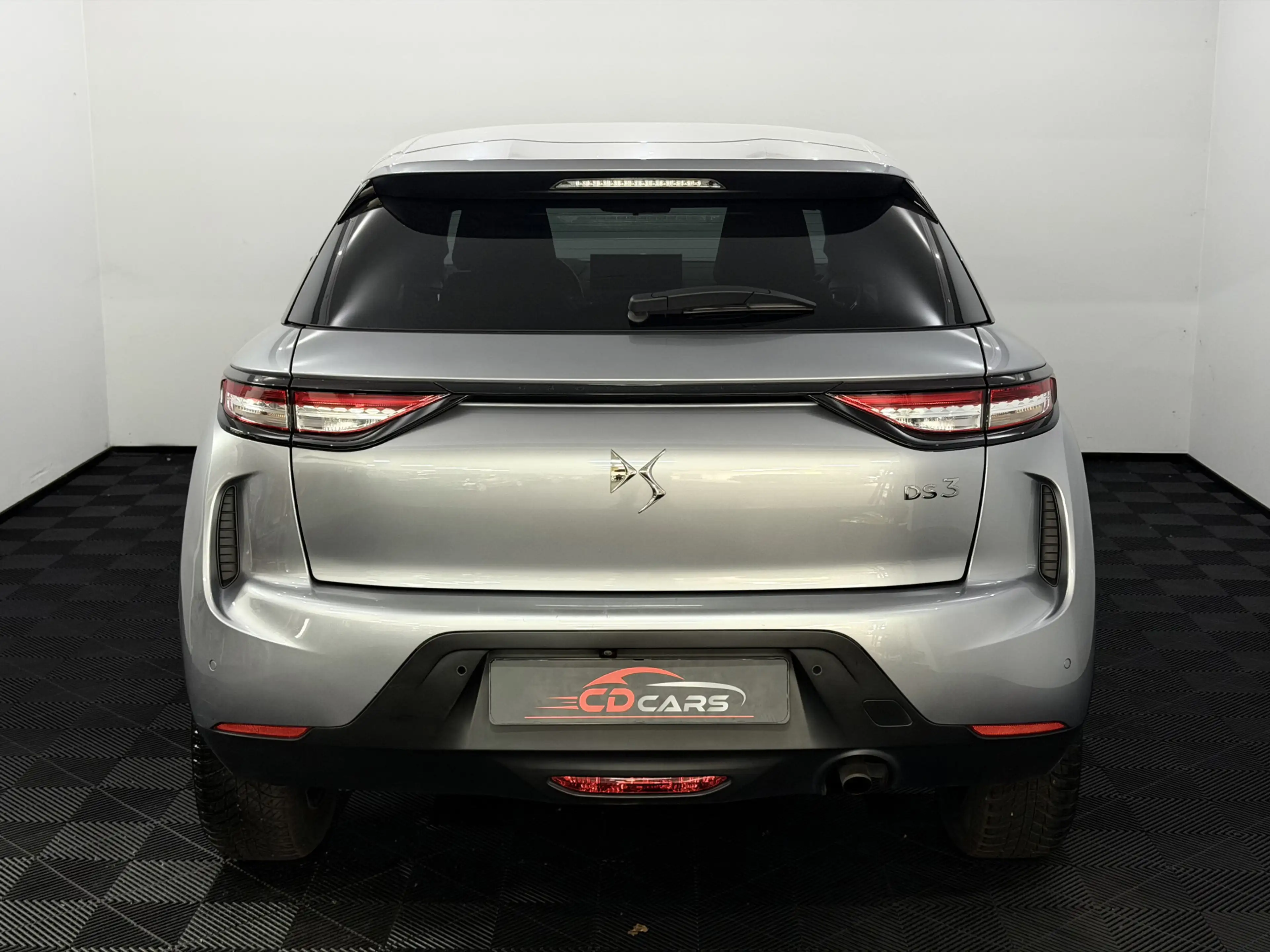 DS Automobiles DS 3 Crossback 1.2 PureTech Business Camera, Apple carplay, Rijst — photo 5