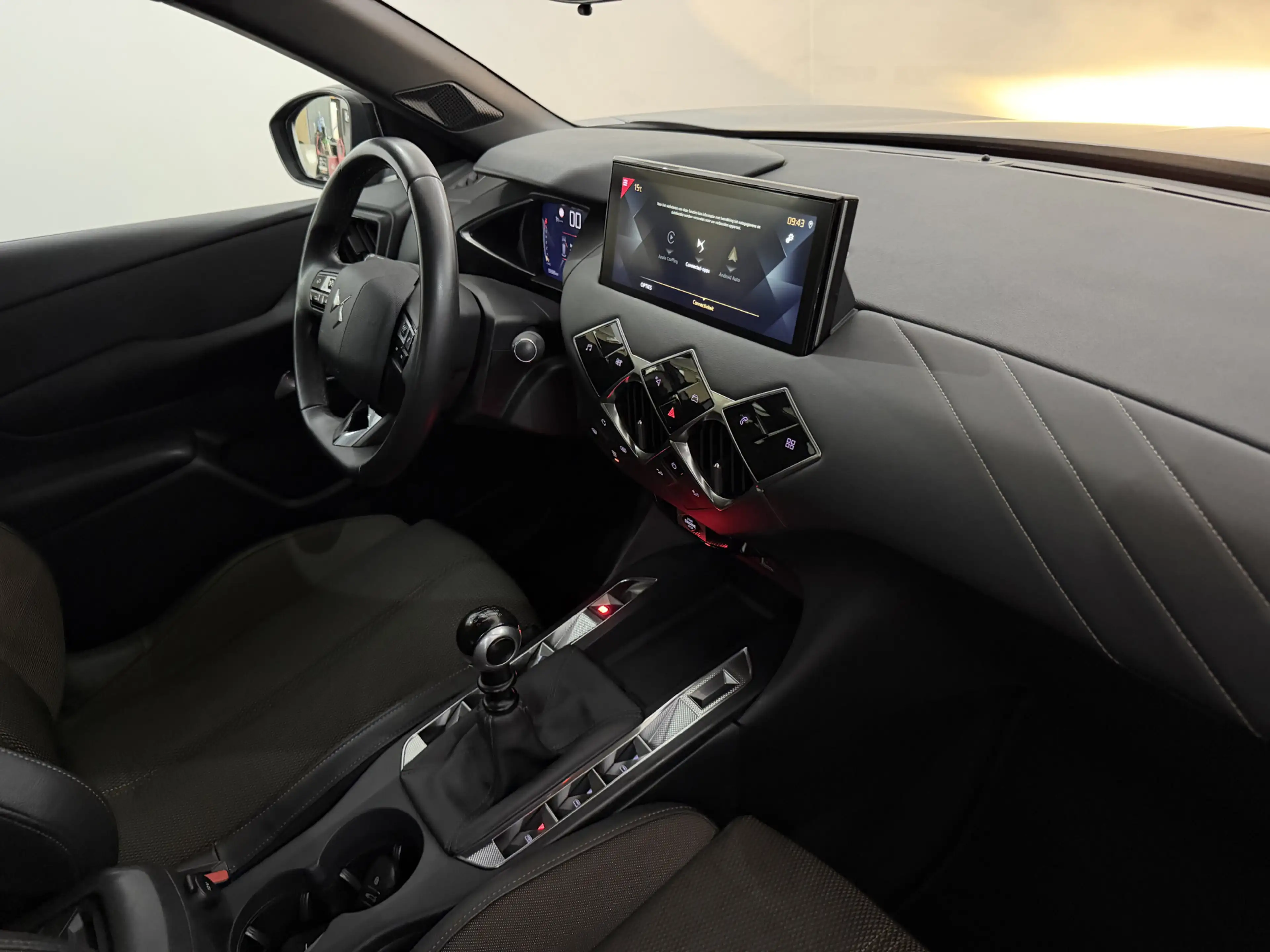 DS Automobiles DS 3 Crossback 1.2 PureTech Business Camera, Apple carplay, Rijst — photo 10