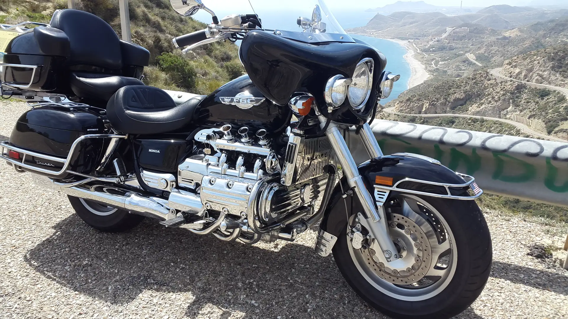 Honda F 6 C Valkyrie Touring Negro - 2