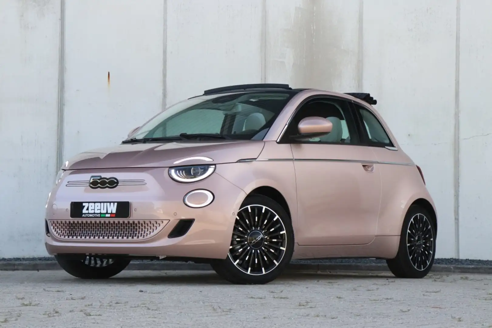 Fiat 500C La Prima 42 kWh | Technology | Winter | BTW | 17" Goud - 2