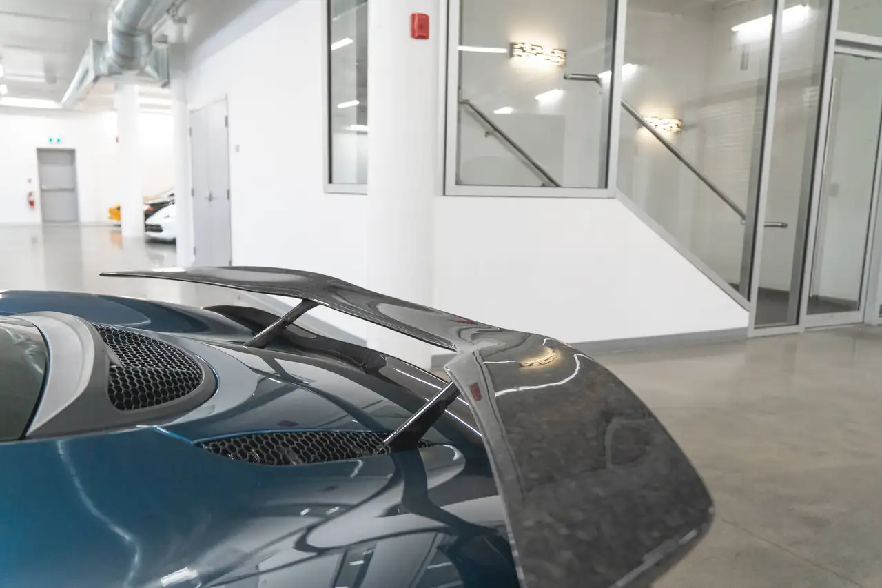 McLaren 570GT снимка McLaren 570GT