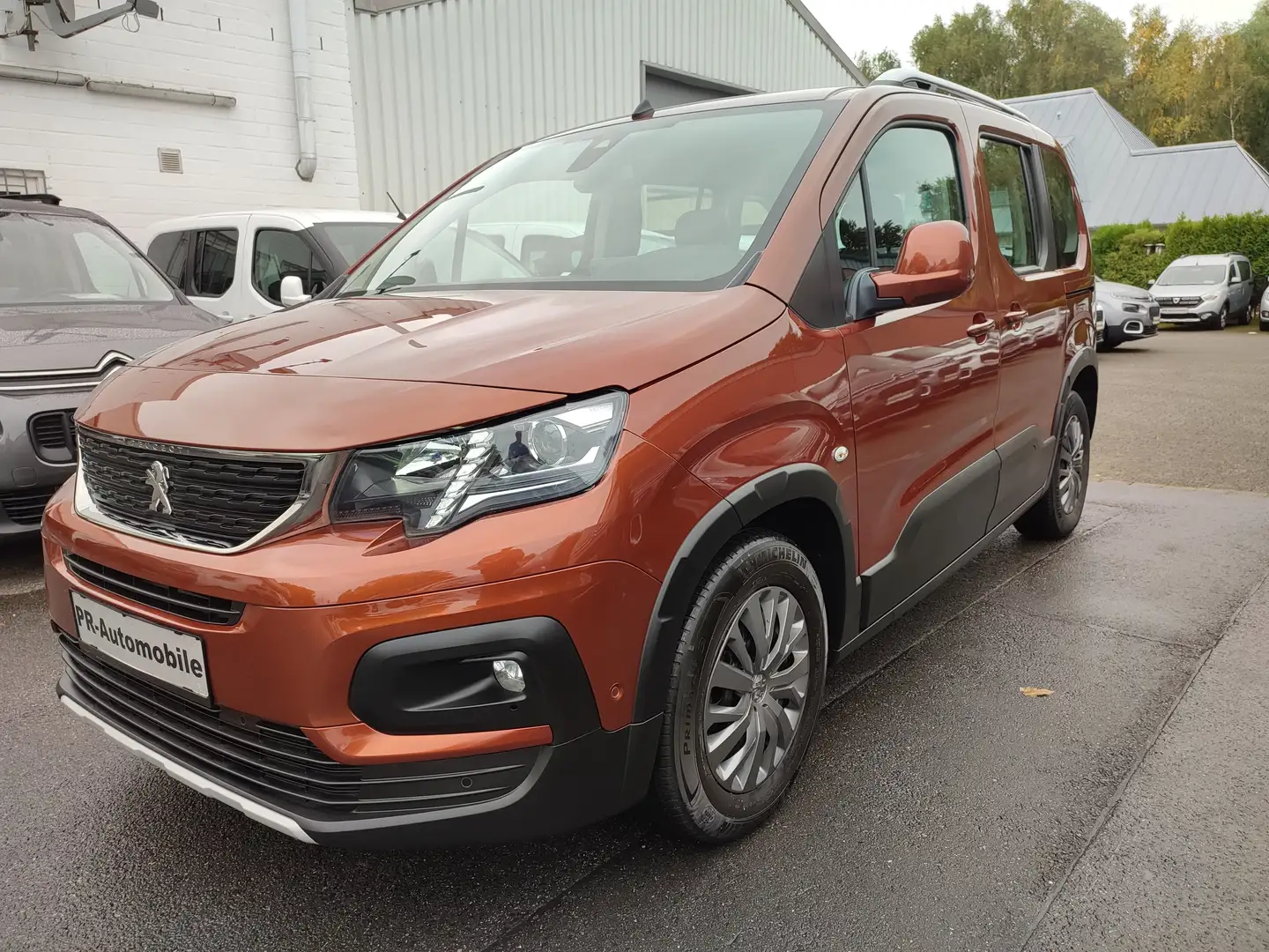Peugeot Rifter Rifter BlueHDI 130 L1 Allure Navi+Cam/Klimaaut Braun - 1