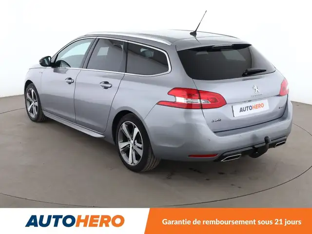 Peugeot 308 view 4