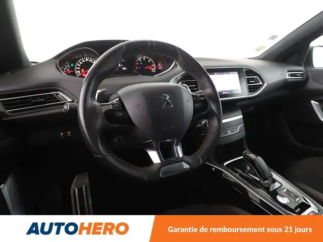 Peugeot 308 view 11