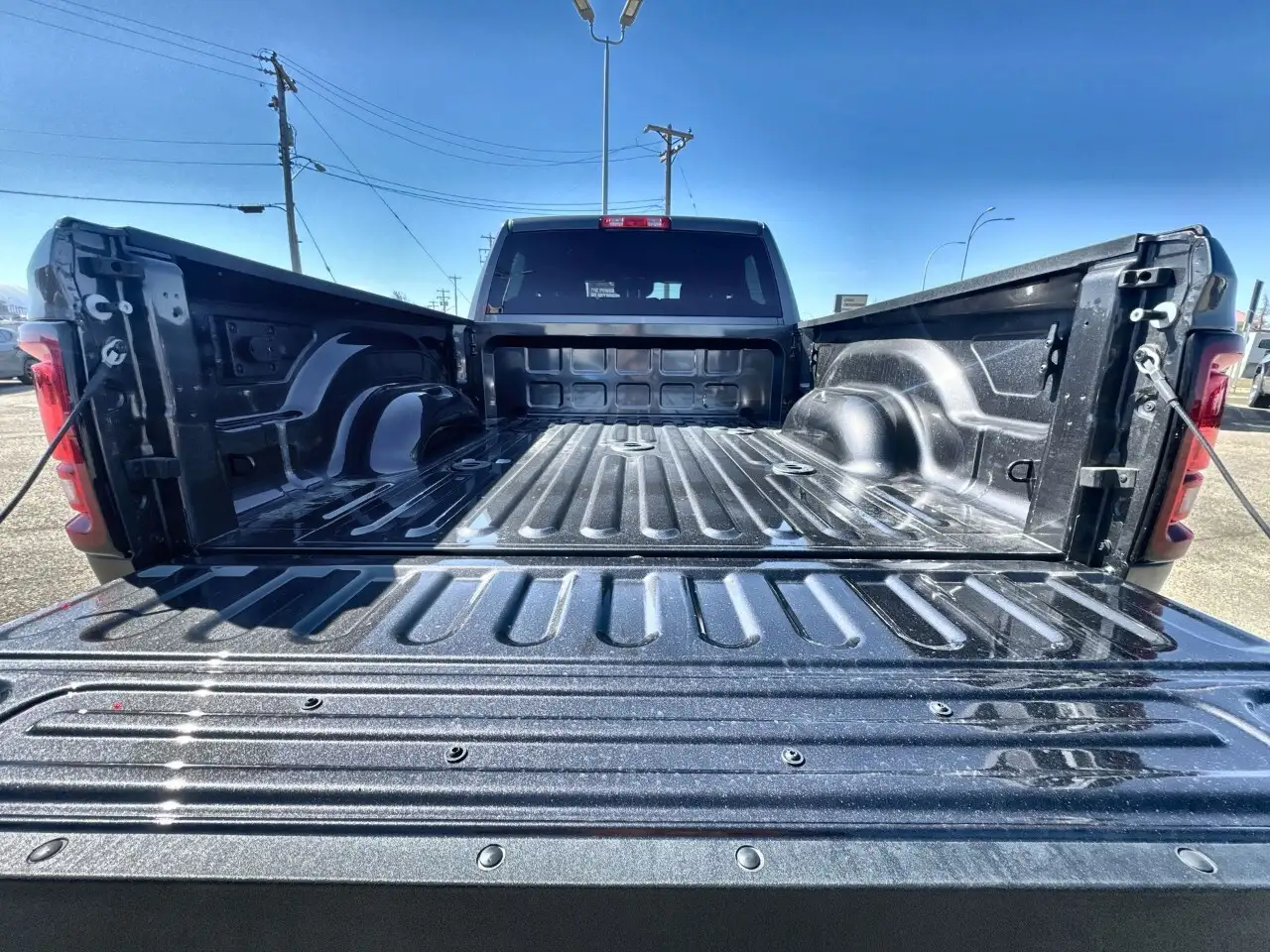 RAM 3500 снимка RAM 3500