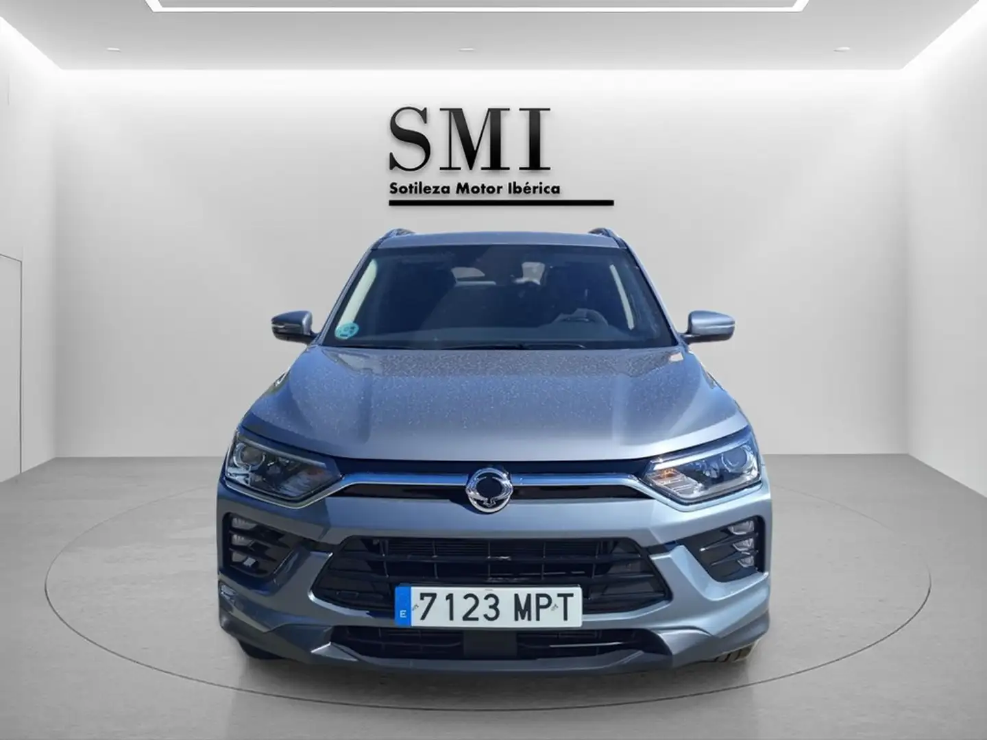 SsangYong Korando G15T Limited 4x2 L.P. Blanco - 2